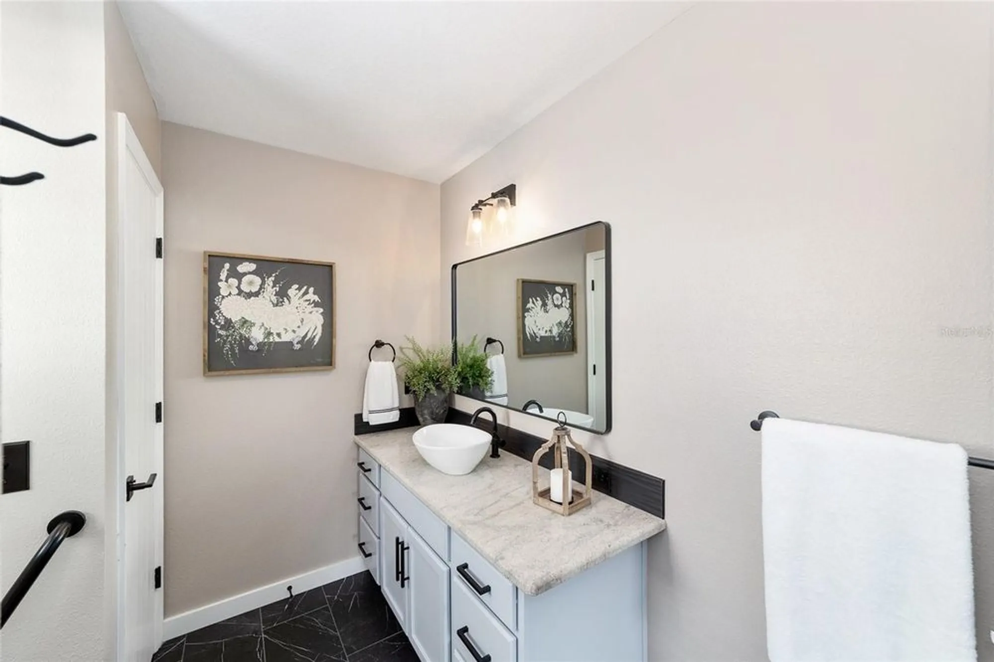 Property Slideshow image 19 of 36 | 2196 kerwood loop, The Villages, FL, 32162