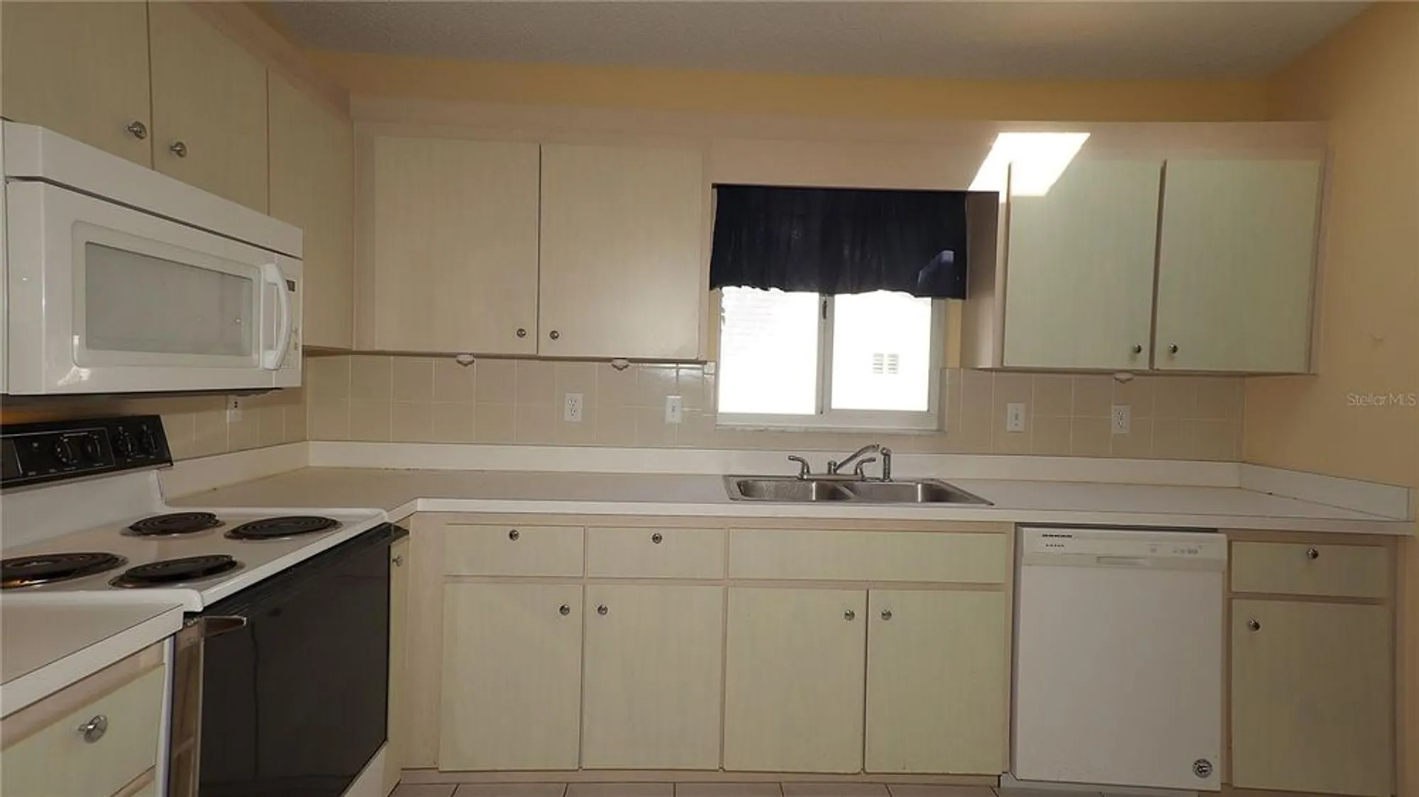 Property Slideshow image 10 of 40 | 9673 se 174th loop, Summerfield, FL, 34491