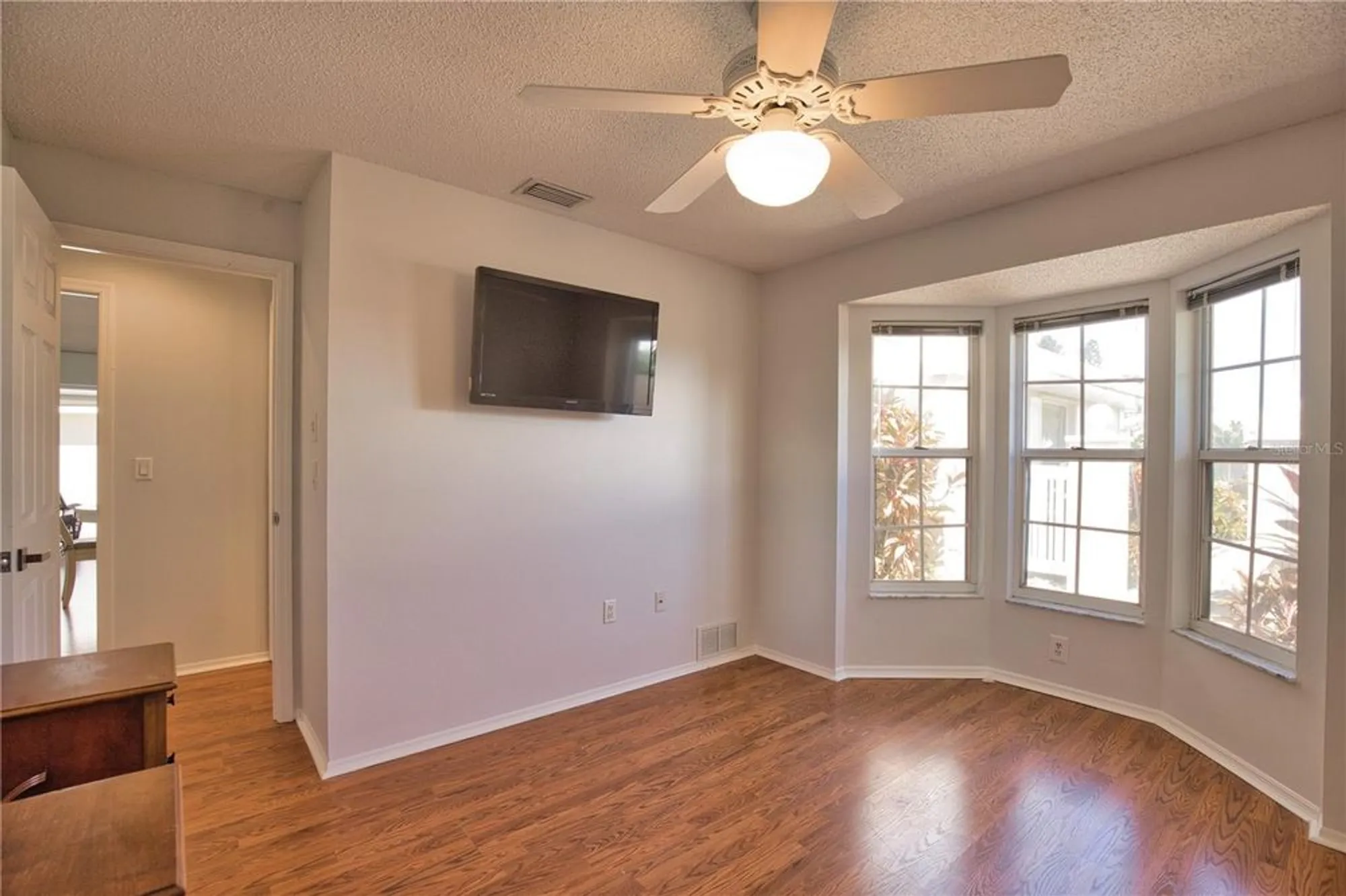 Property Slideshow image 31 of 46 | 698 harrington lake dr 9, Venice, FL, 34293