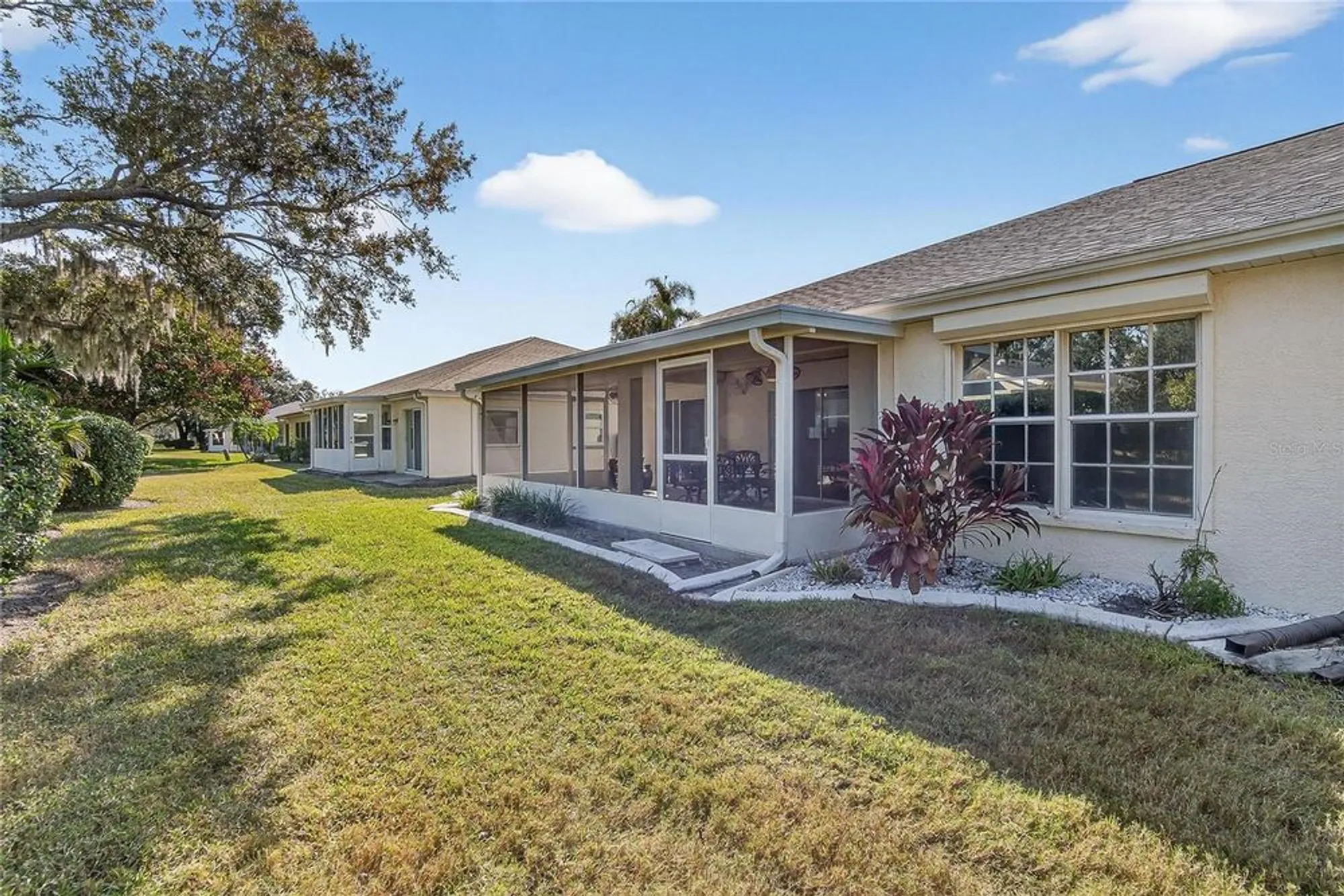 Property Slideshow image 9 of 51 | 804 mccallister ave, Sun City Center, FL, 33573