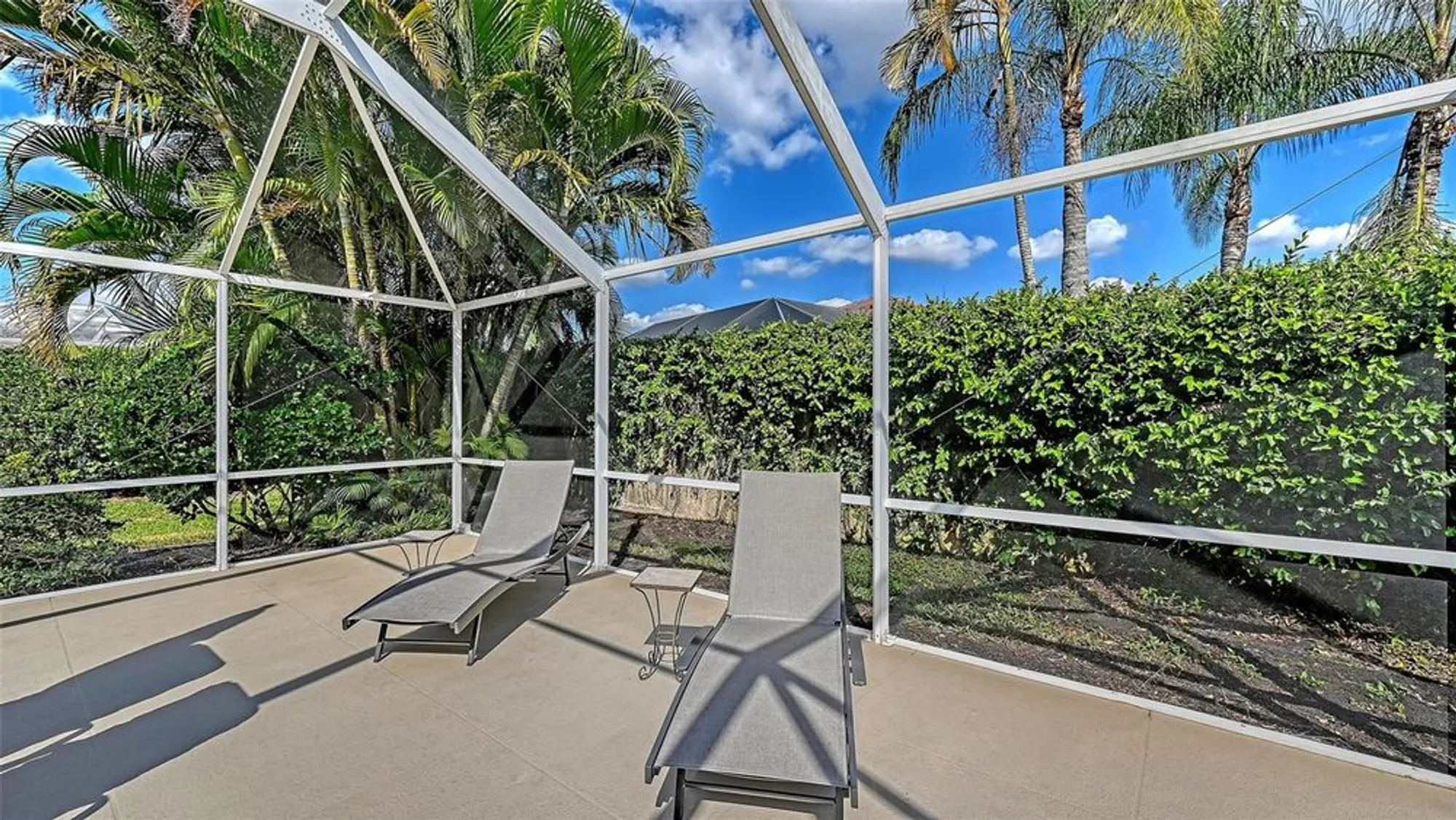 Property Slideshow image 35 of 87 | 5770 ivrea dr, Sarasota, FL, 34238