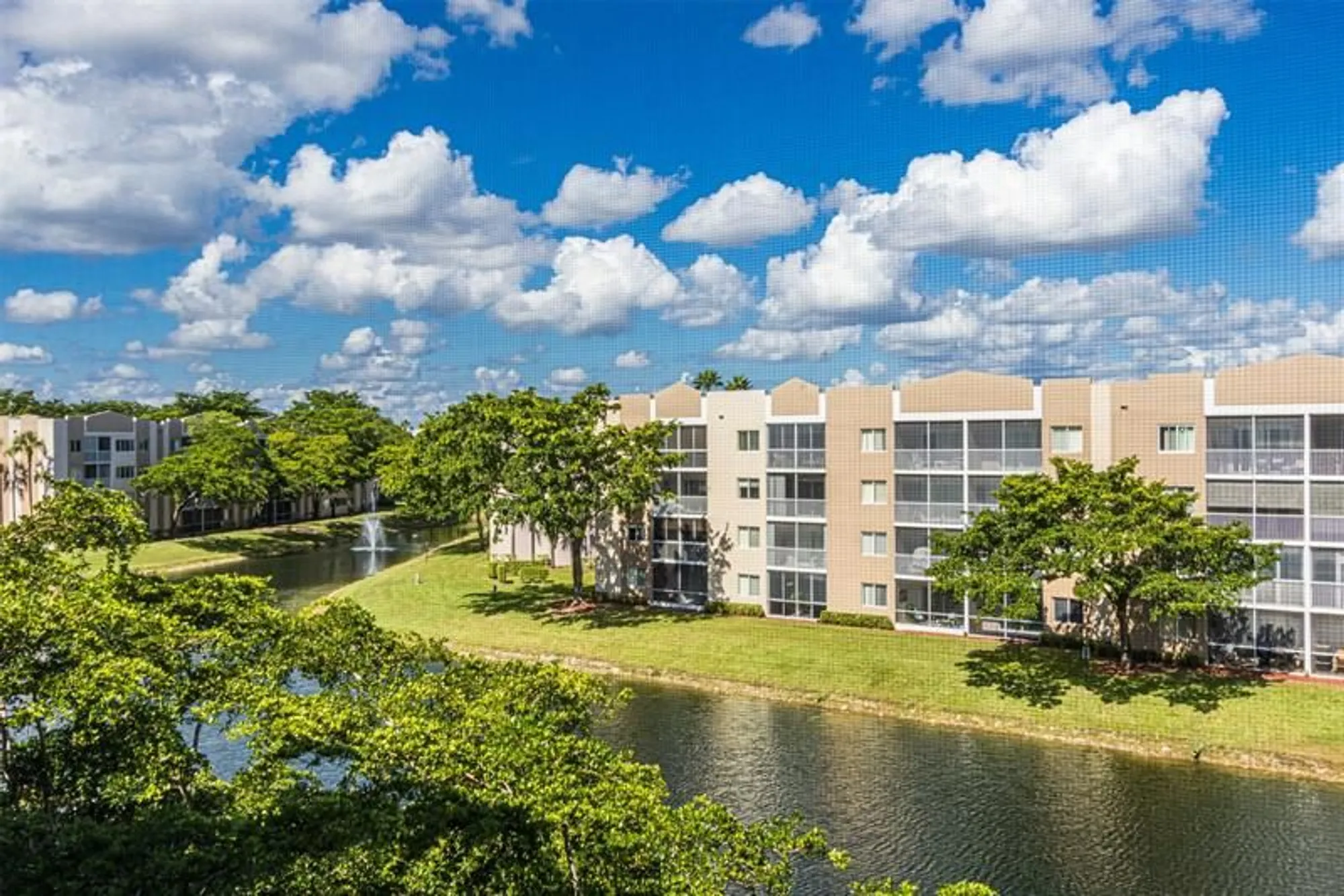 Property Slideshow image 1 of 39 | 9537 weldon cir apt 404, Fort Lauderdale, FL, 33321