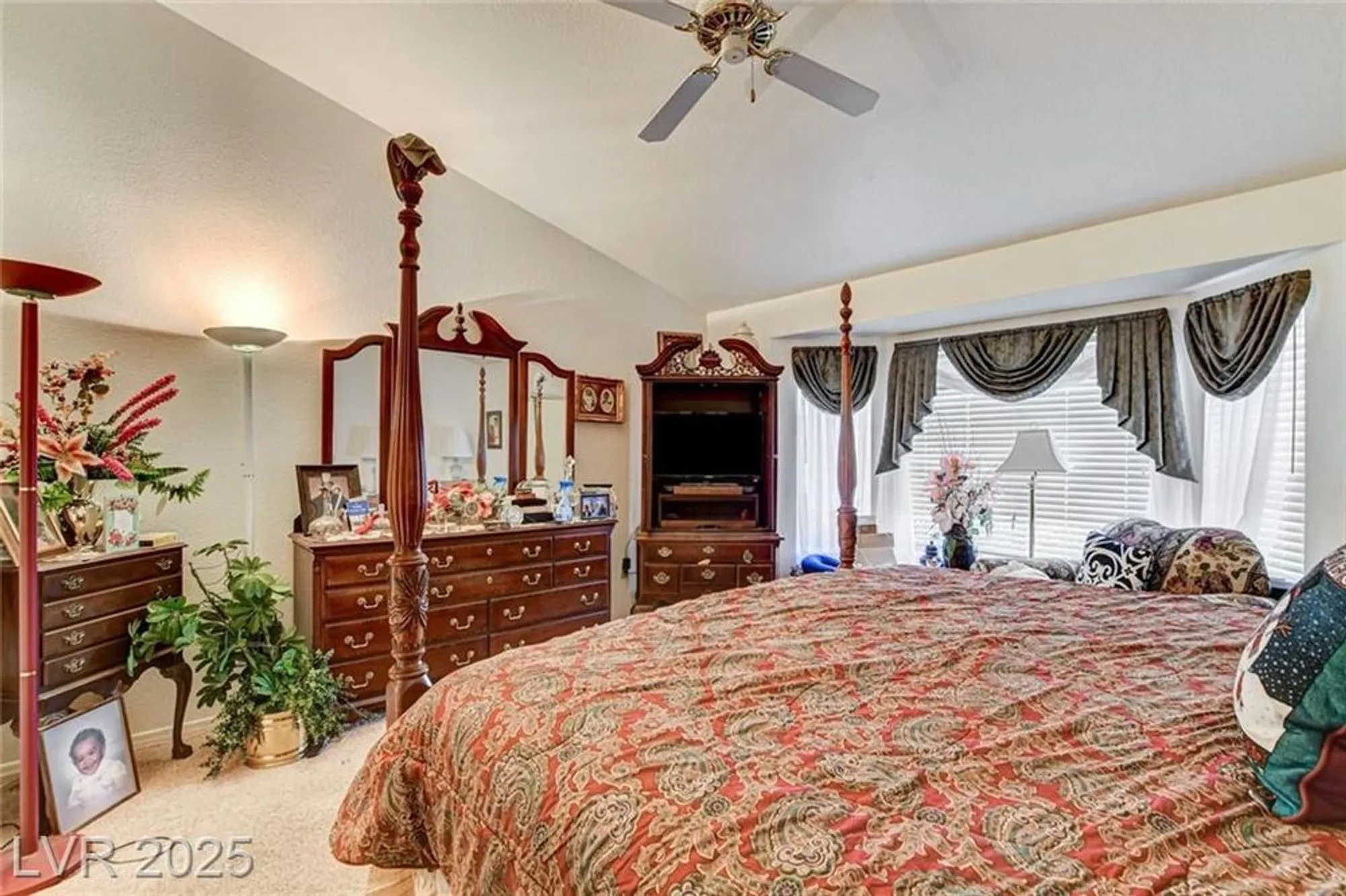 Property Slideshow image 30 of 48 | 8844 sunny mead ct, Las Vegas, NV, 89134