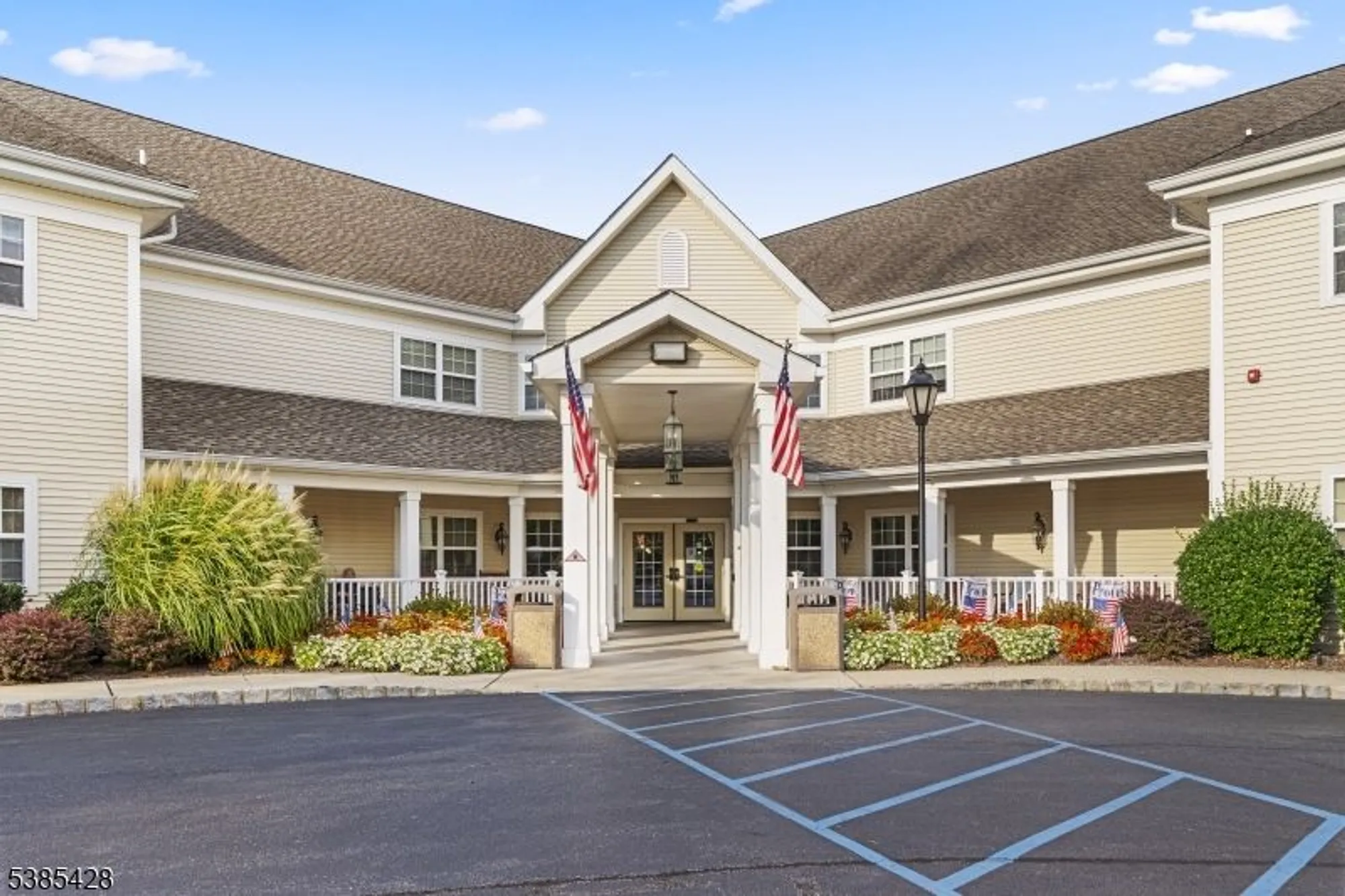 Property Slideshow image 22 of 48 | 29 stafford ln, Belvidere, NJ, 07823