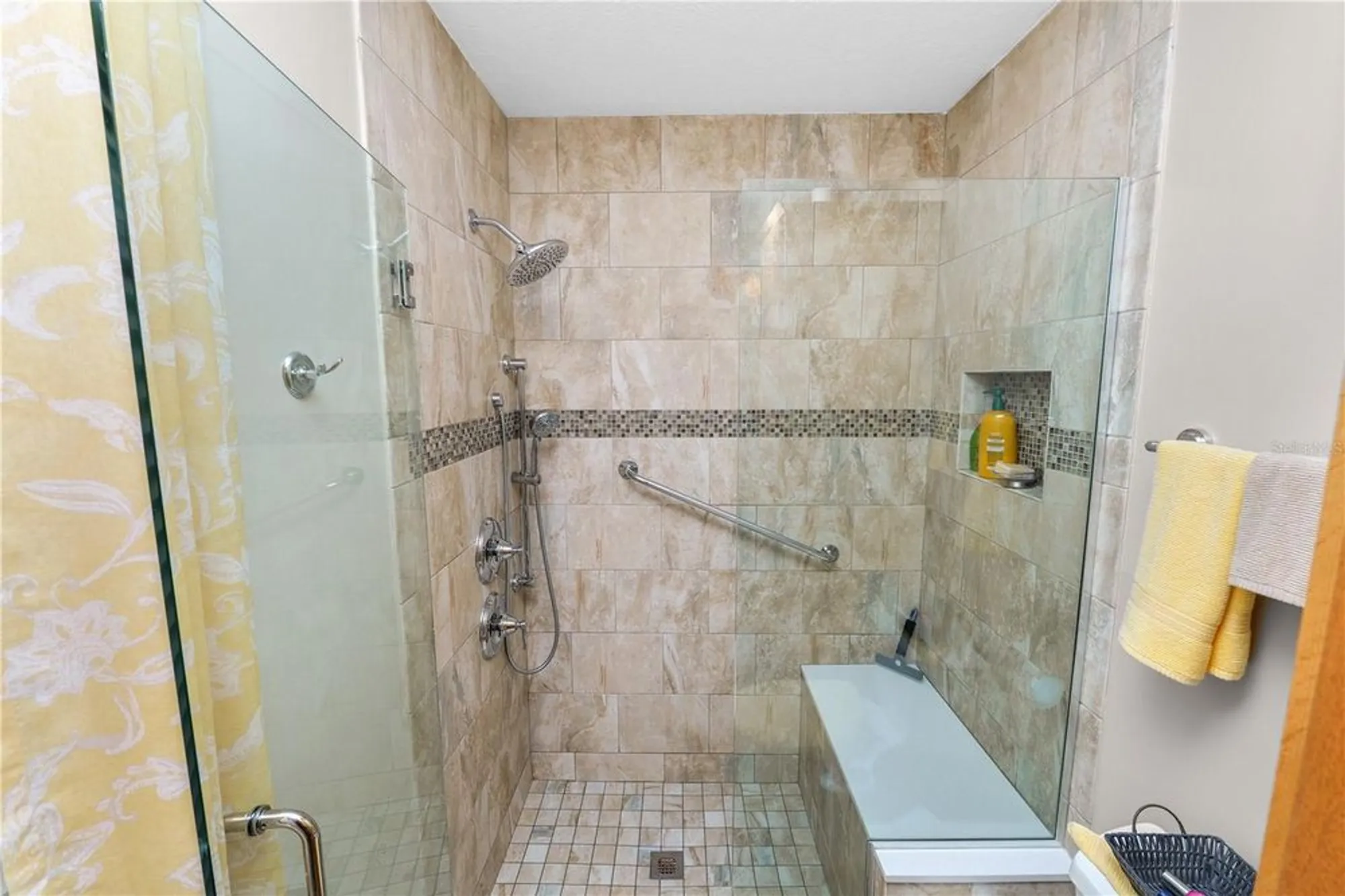 Property Slideshow image 34 of 91 | 549 clubhill dr, Haines City, FL, 33844