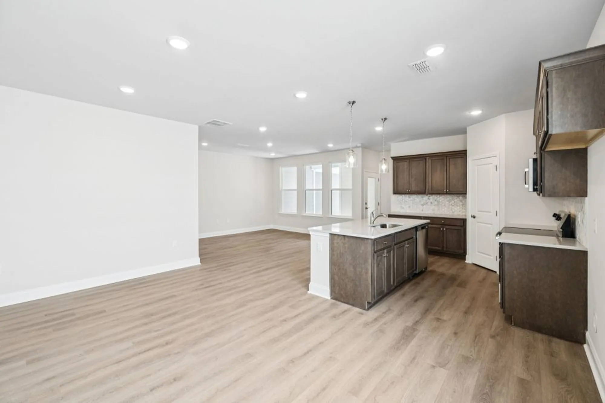 Property Slideshow image 20 of 38 | 120 sidlaw pass, Smyrna, TN, 37167