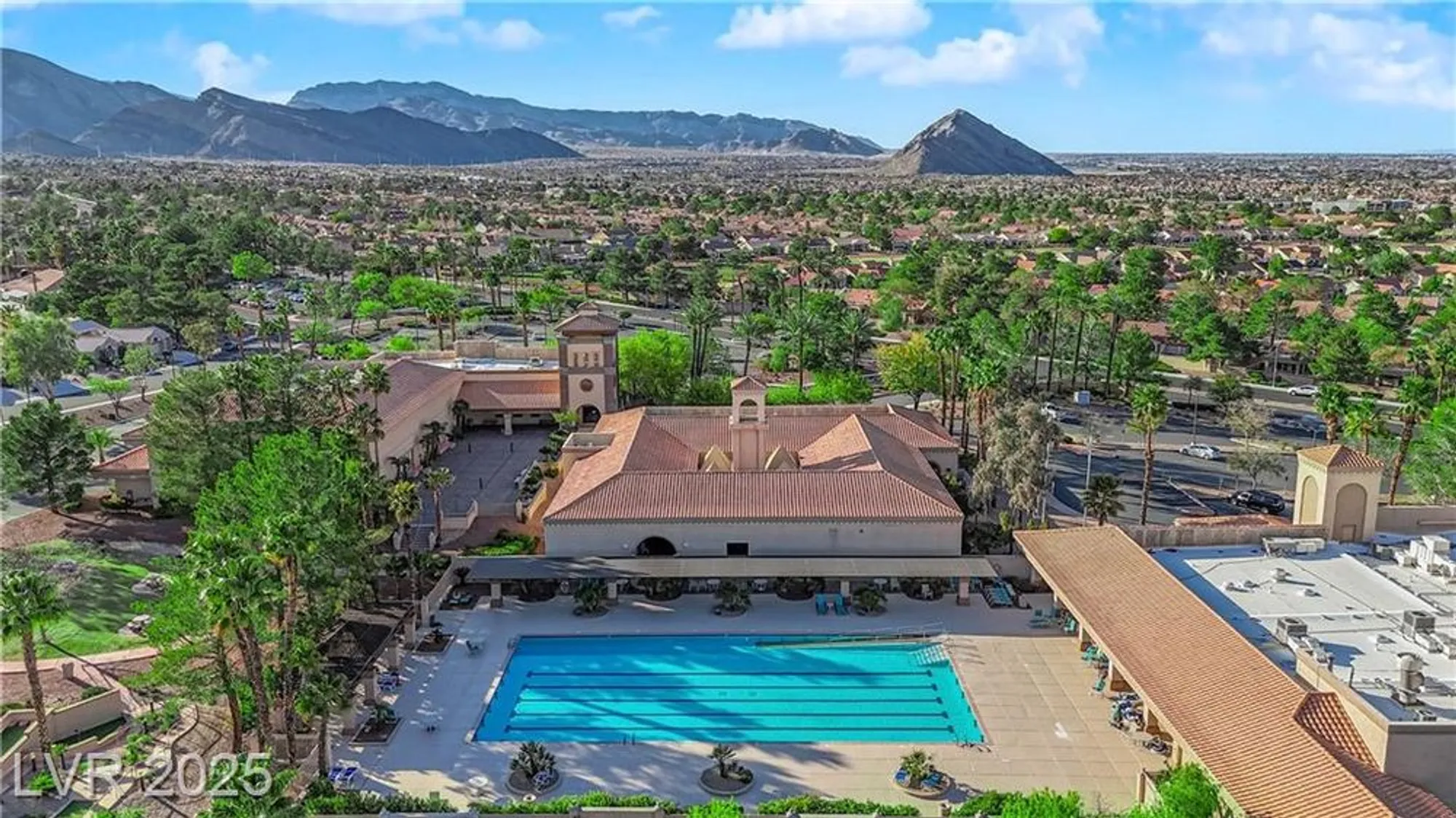 Property Slideshow image 35 of 40 | 9424 gold mountain dr, Las Vegas, NV, 89134