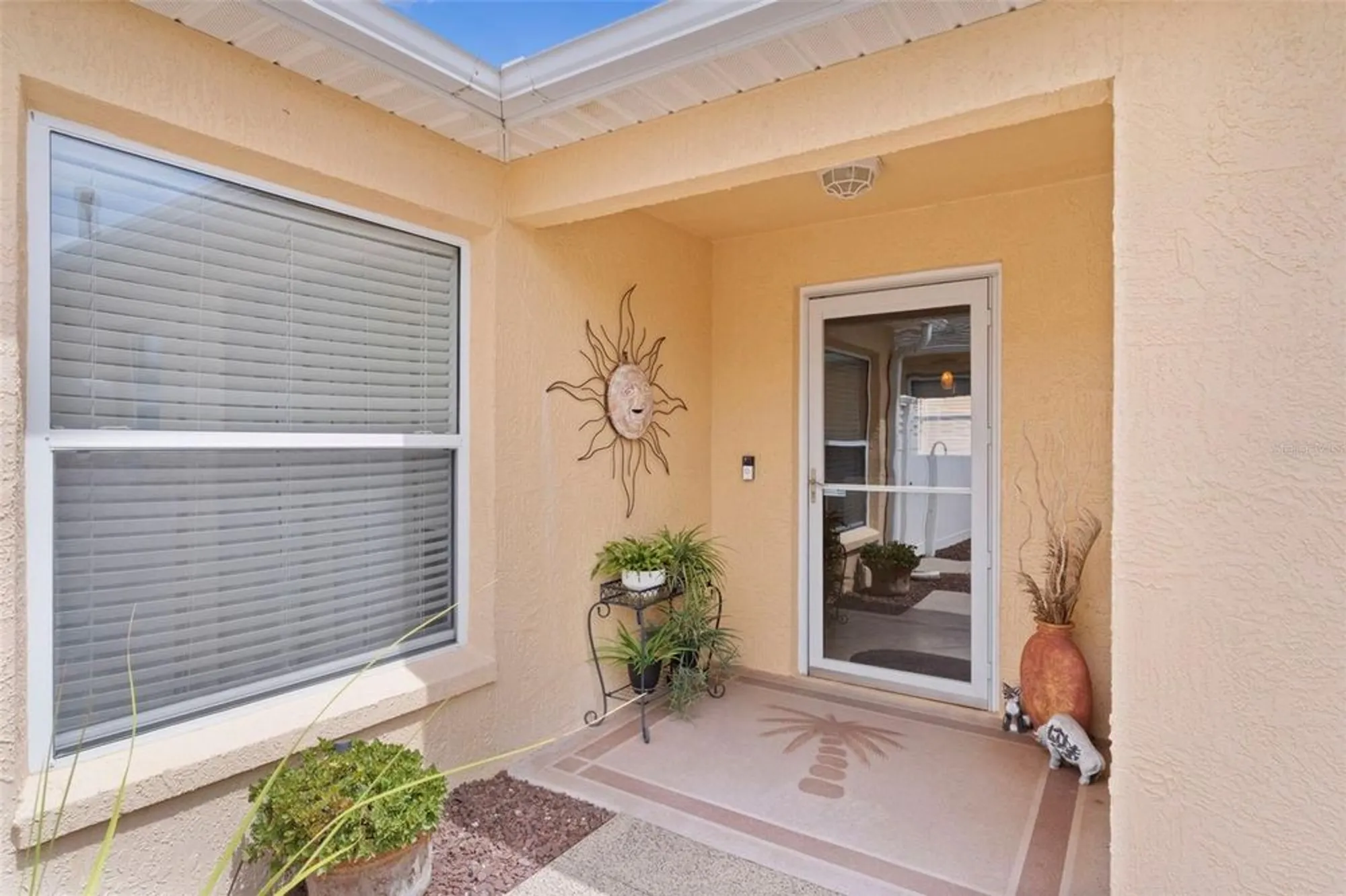 Property Slideshow image 4 of 36 | 1537 barnwell pl, The Villages, FL, 32162