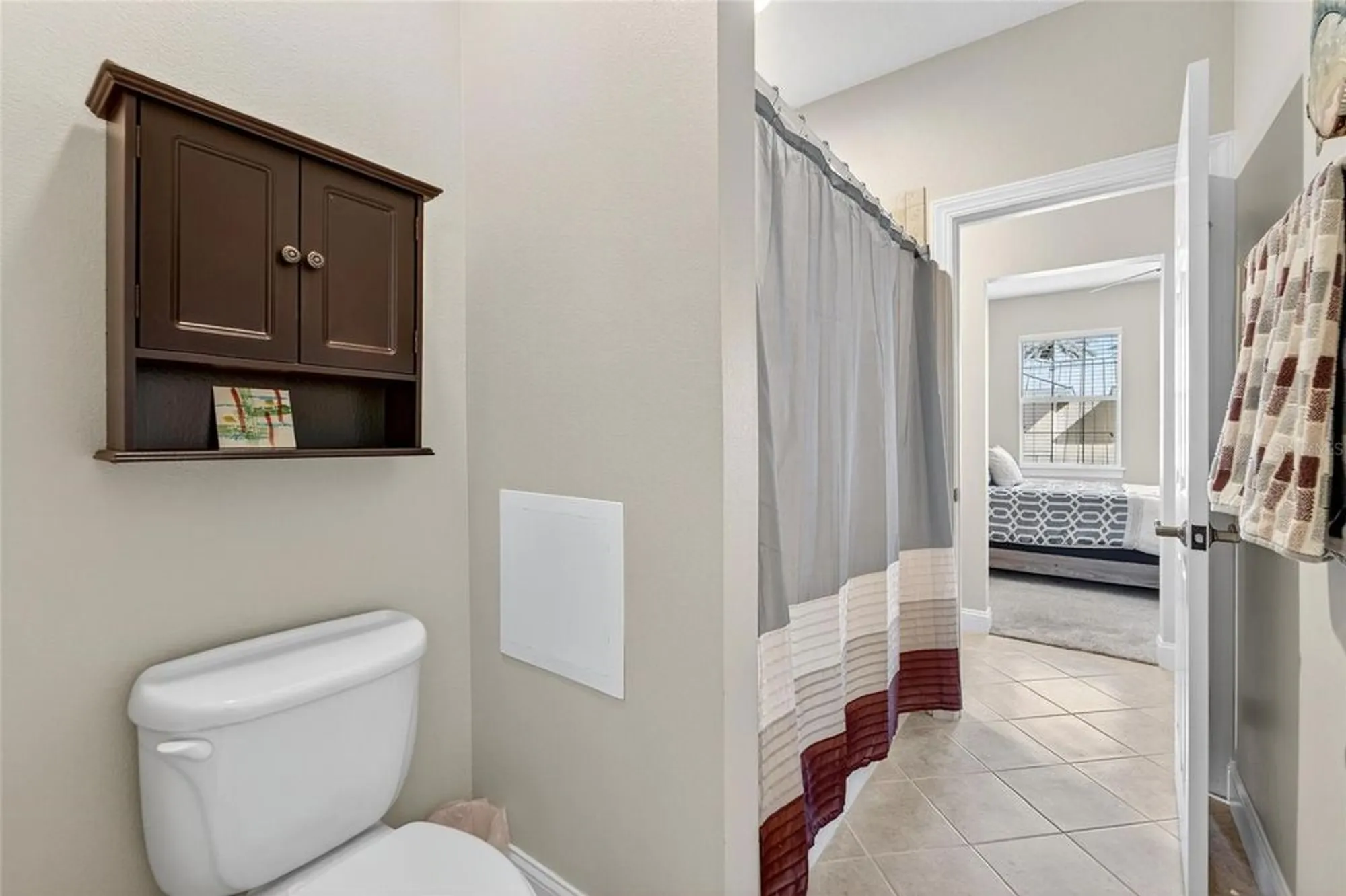 Property Slideshow image 61 of 90 | 114 aberdeen pond dr, Apollo Beach, FL, 33572
