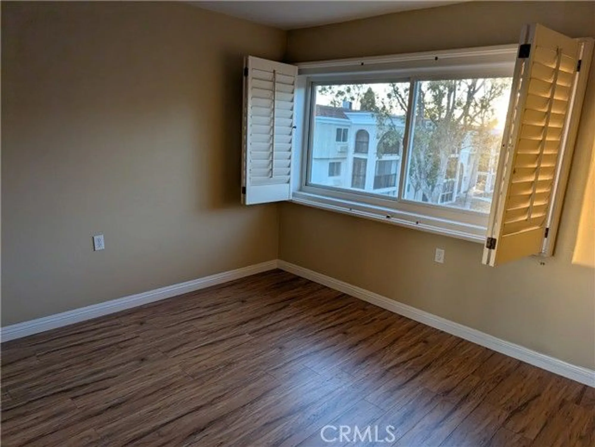 Property Slideshow image 9 of 47 | 4006 calle sonora oeste unit 3f, Laguna Woods, CA, 92637