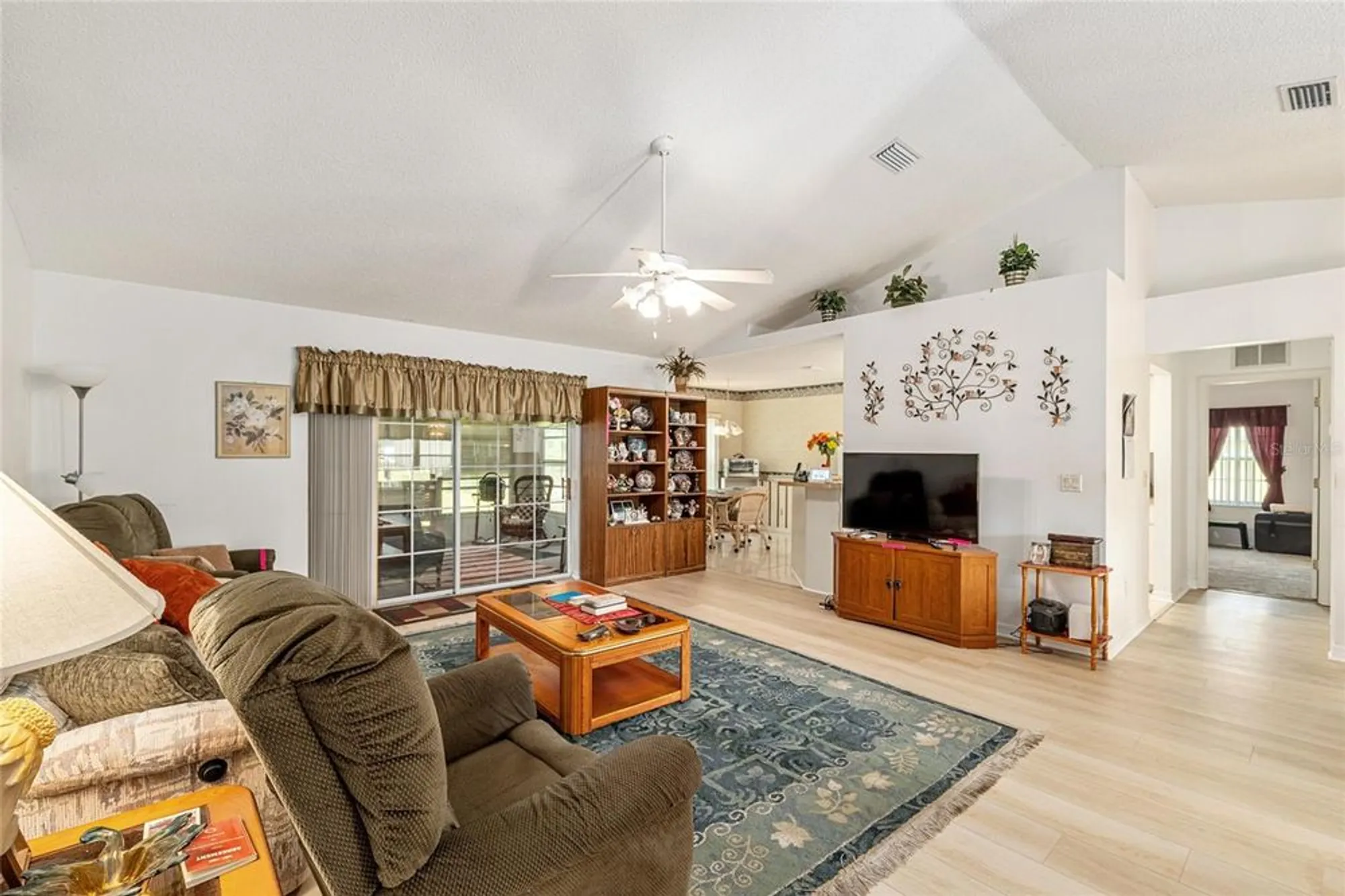 Property Slideshow image 11 of 74 | 11123 sw 53rd cir, Ocala, FL, 34476