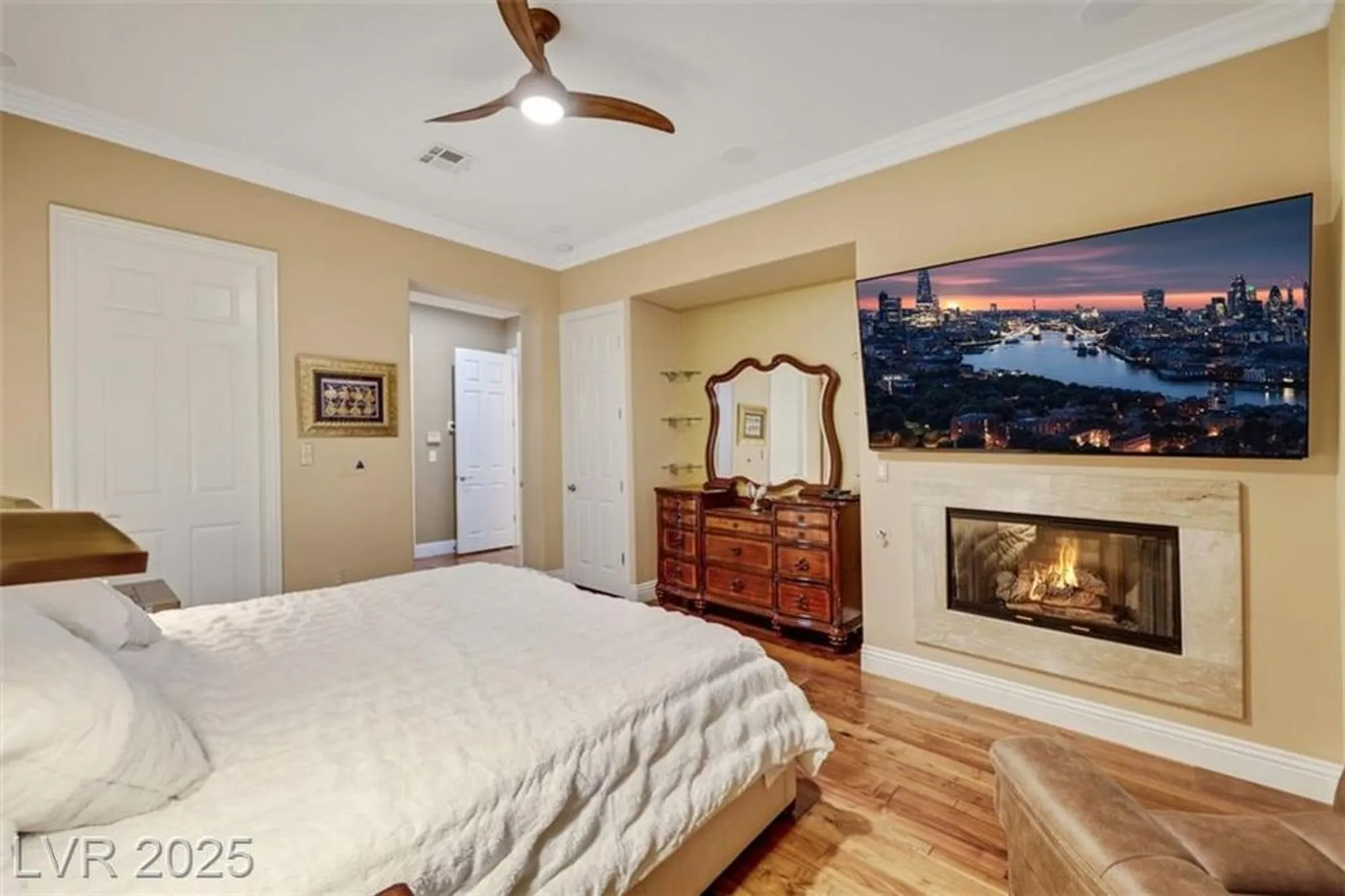 Property Slideshow image 49 of 63 | 4286 pacifico ln, Las Vegas, NV, 89135