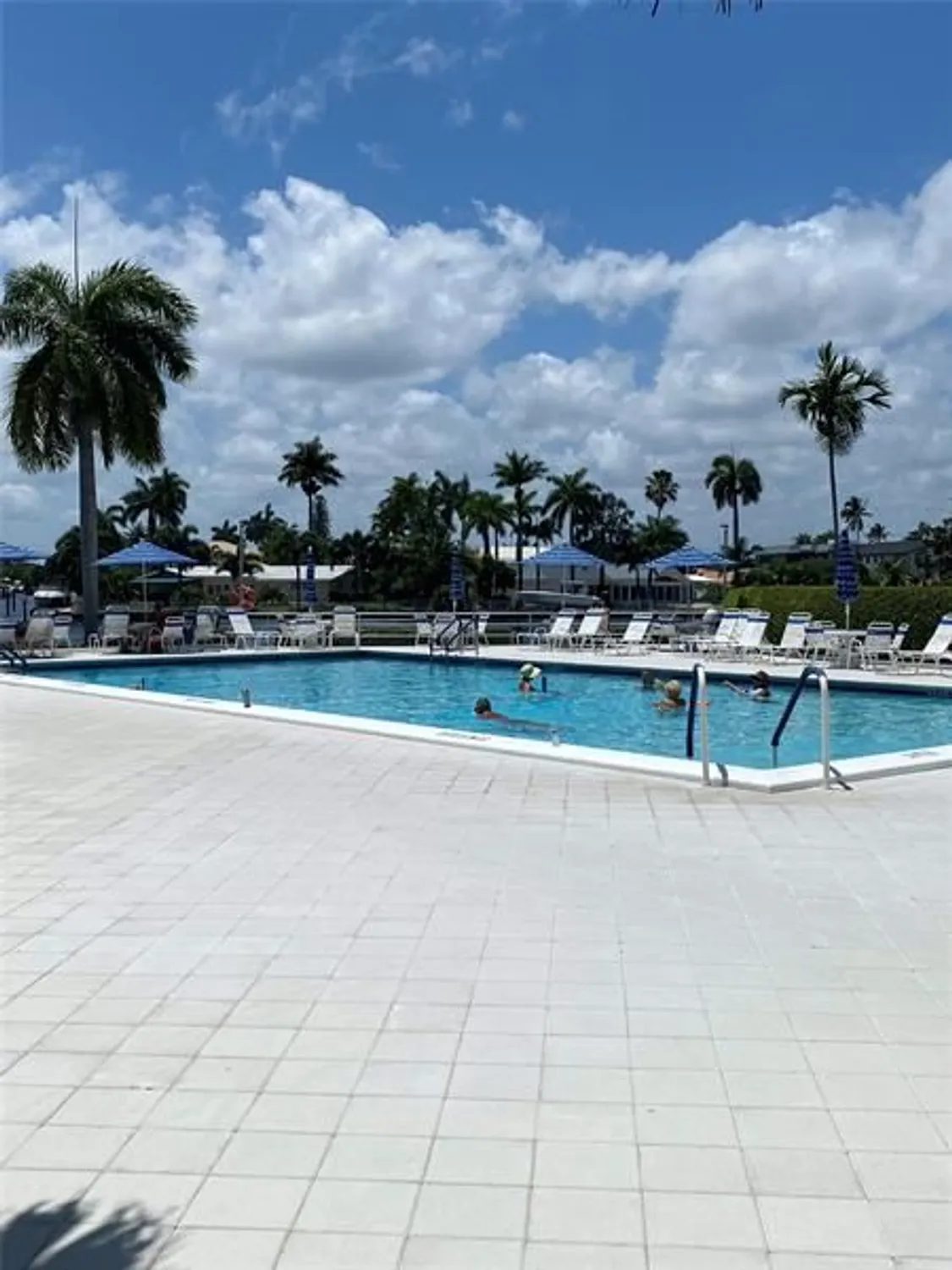 Property Slideshow image 25 of 30 | 3200 ne 36th st apt 1417, Fort Lauderdale, FL, 33308