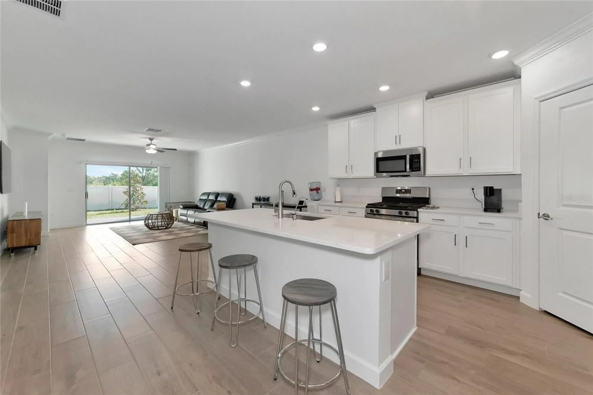 Property Slideshow image 8 of 64 | 17322 holly well ave, Wimauma, FL, 33598