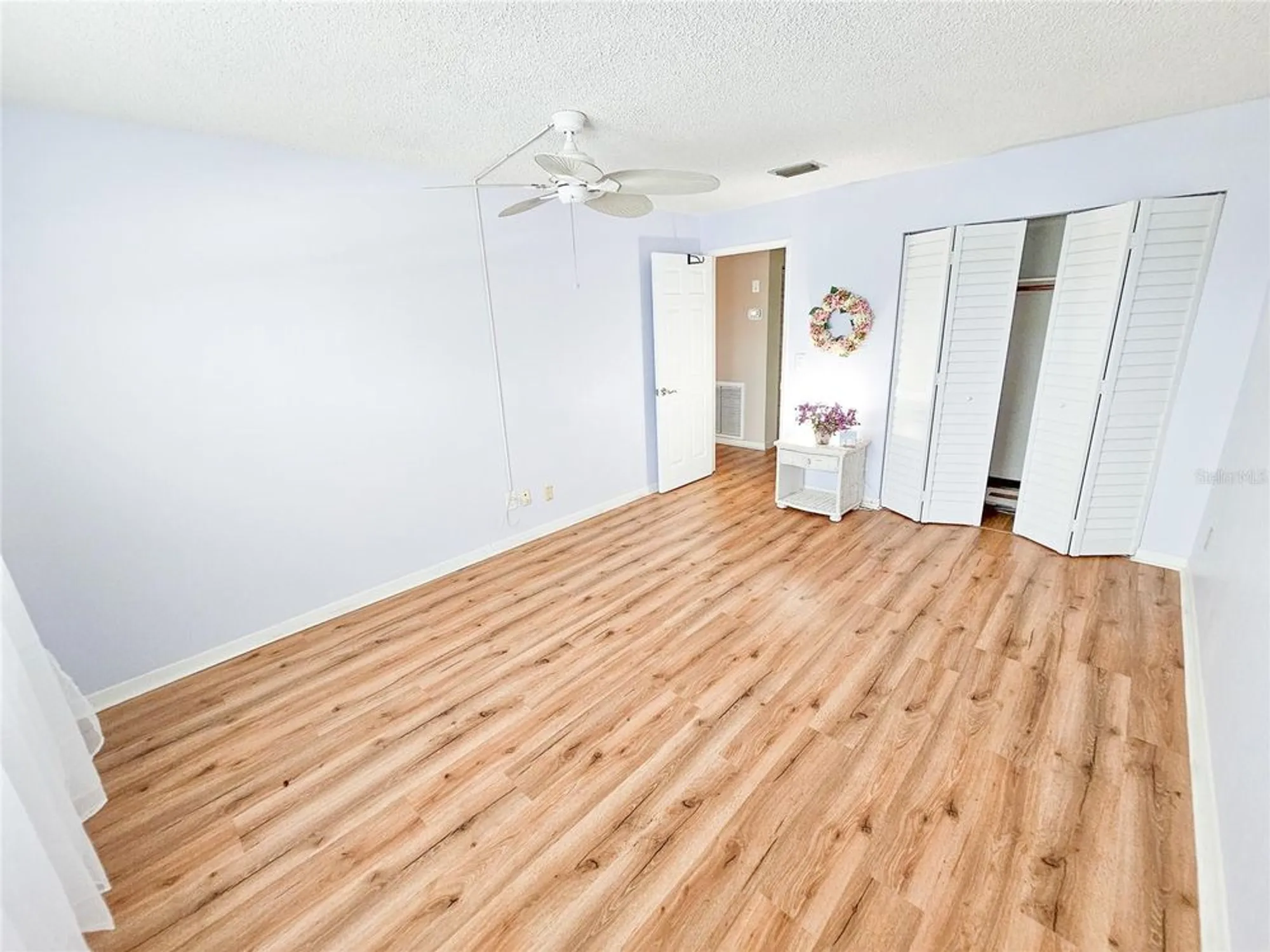 Property Slideshow image 20 of 35 | 2960 59th st 311, Gulfport, FL, 33707