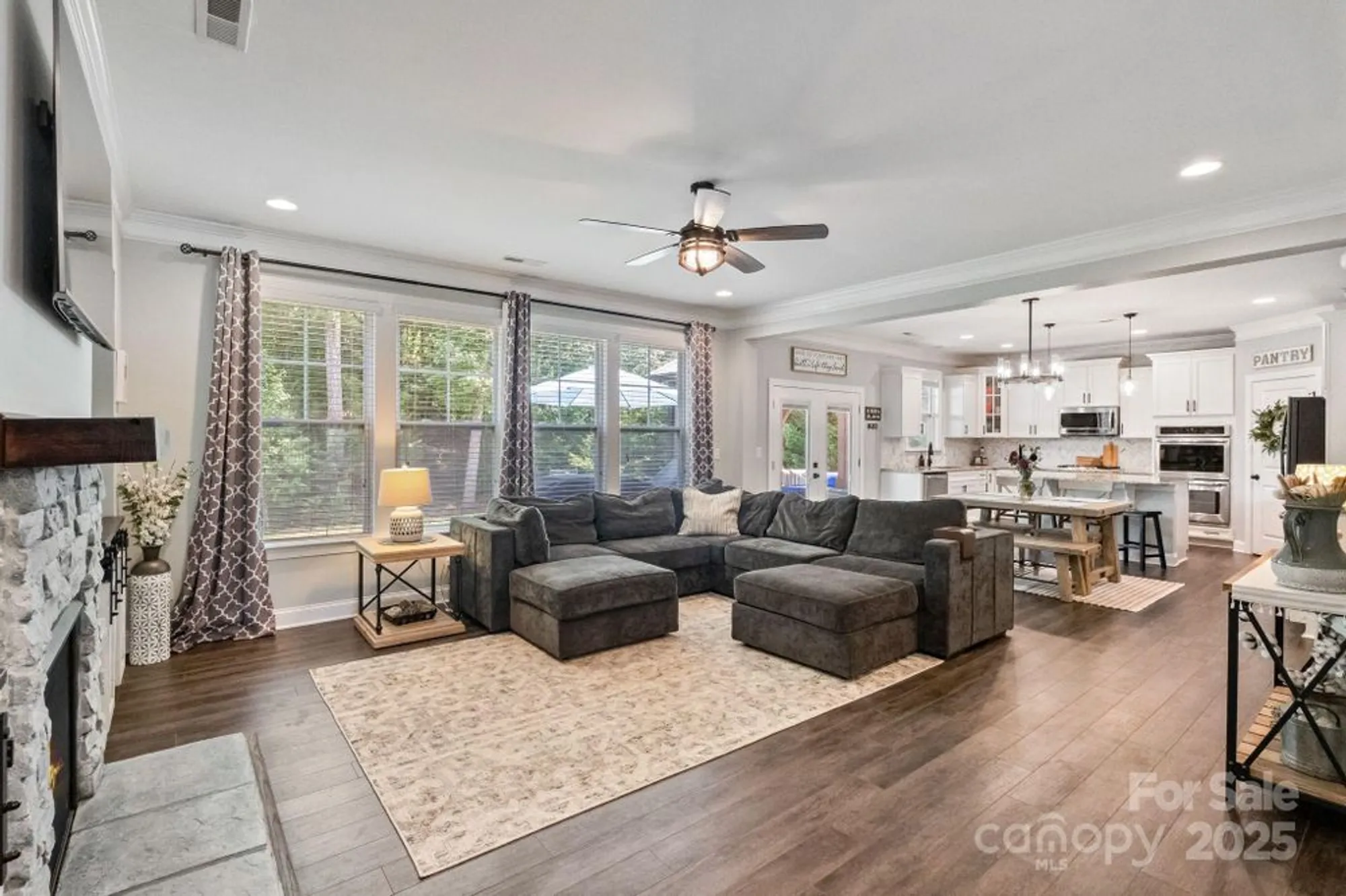 Property Slideshow image 17 of 48 | 142 canoe pole ln, Mooresville, NC, 28117