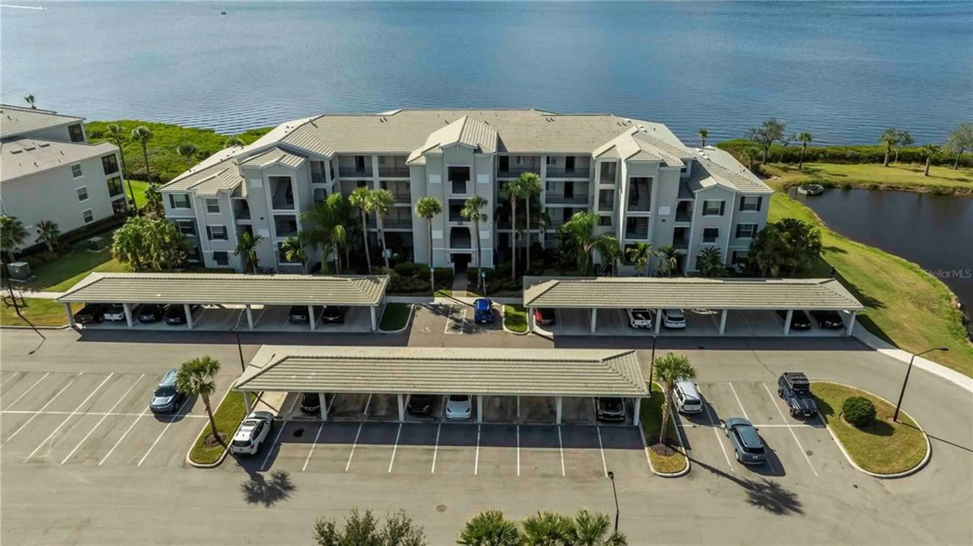 Property Slideshow image 1 of 38 | 1030 tidewater shores loop unit 105, Bradenton, FL, 34208