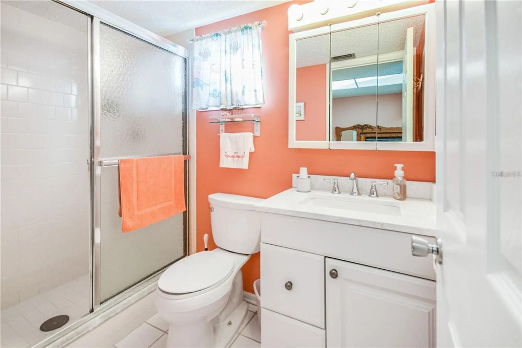 Property Slideshow image 23 of 43 | 3617 lake bayshore dr j-401, Bradenton, FL, 34205