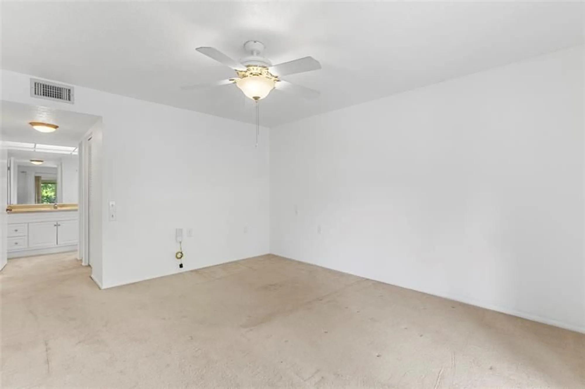 Property Slideshow image 14 of 31 | 2701 nassau bnd d2, Coconut Creek, FL, 33066