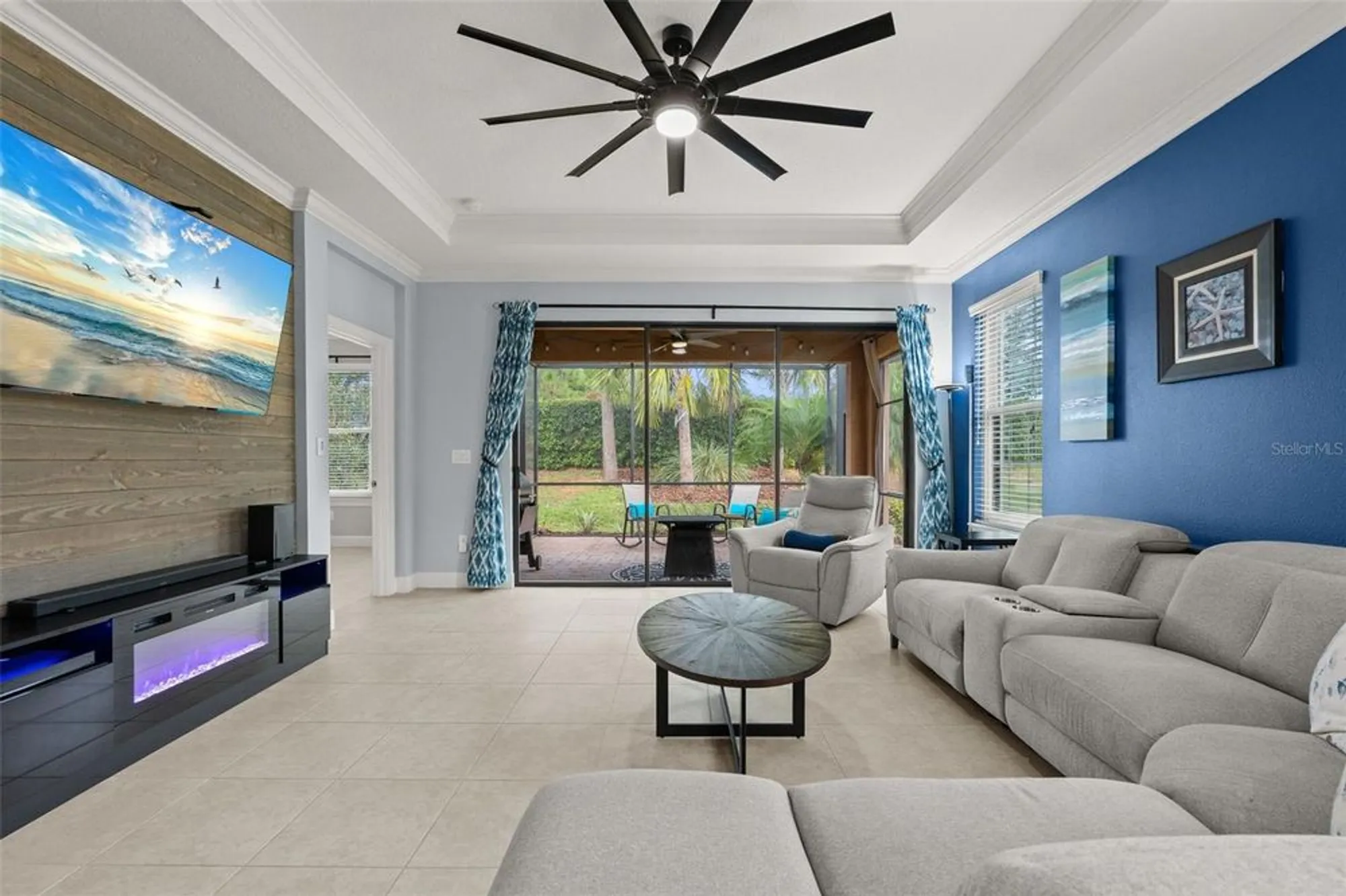 Property Slideshow image 8 of 59 | 10413 highland park pl, Palmetto, FL, 34221