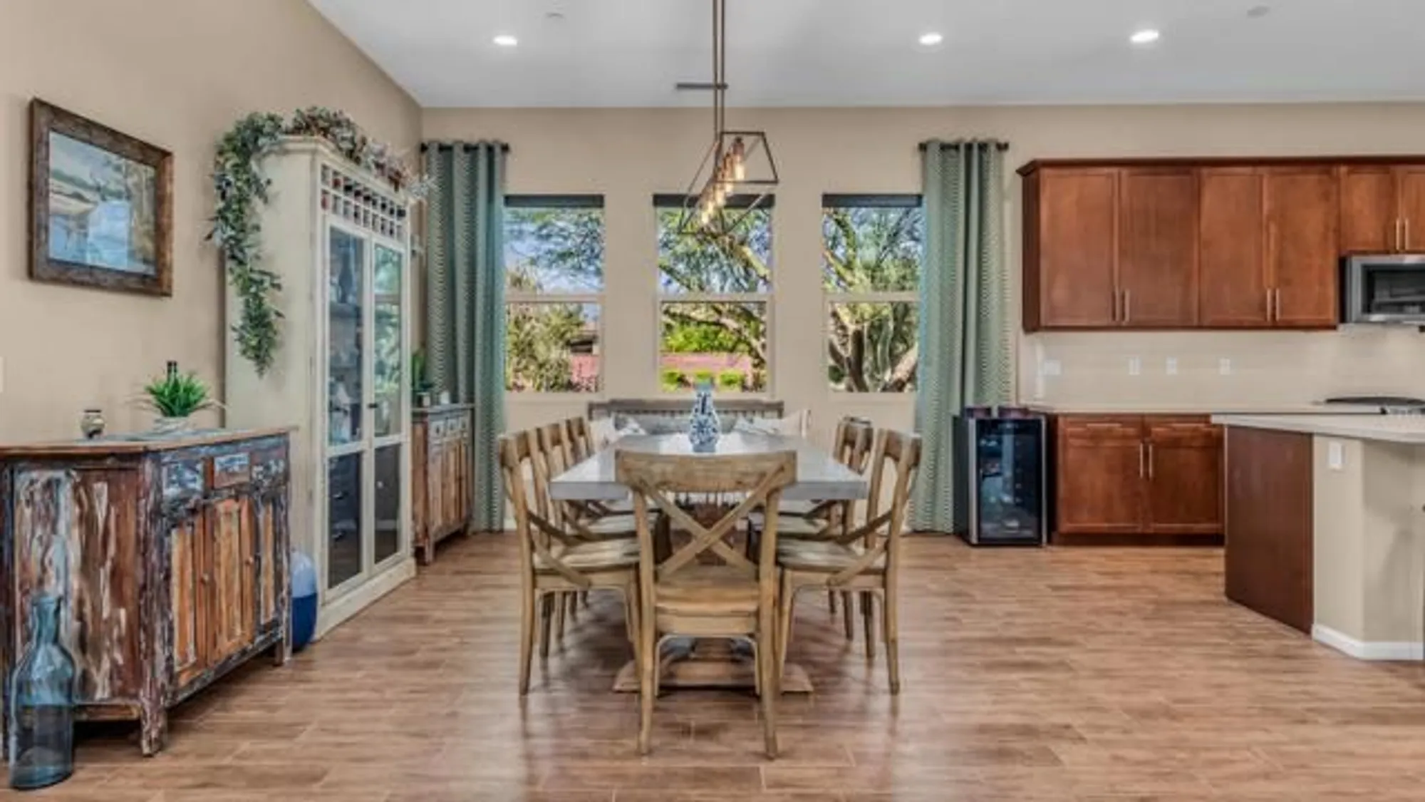 Property Slideshow image 4 of 54 | 82707 monarchos ct, Indio, CA, 92201