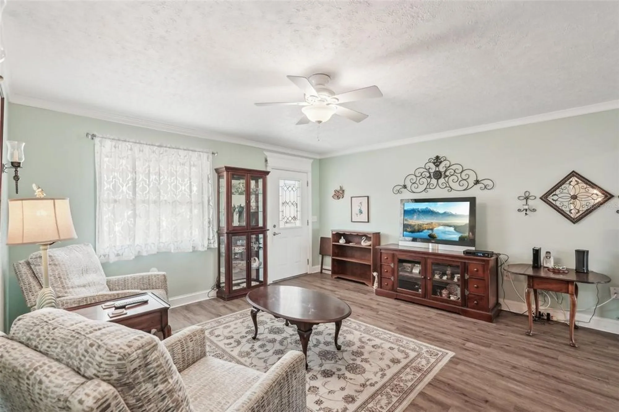 Property Slideshow image 6 of 27 | 708 rutgers pl, Sun City Center, FL, 33573