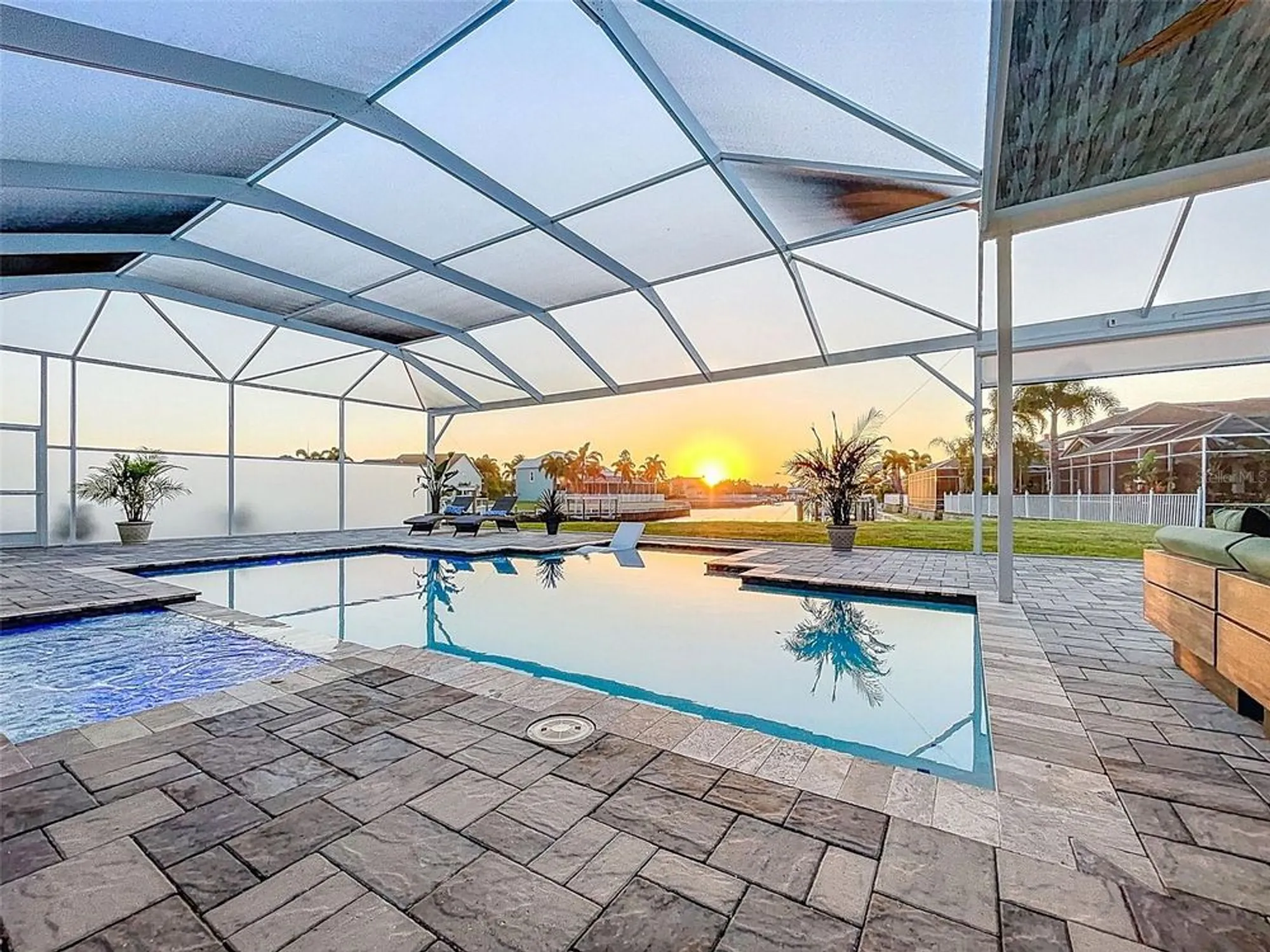 Property Slideshow image 8 of 88 | 5603 tybee island dr, Apollo Beach, FL, 33572