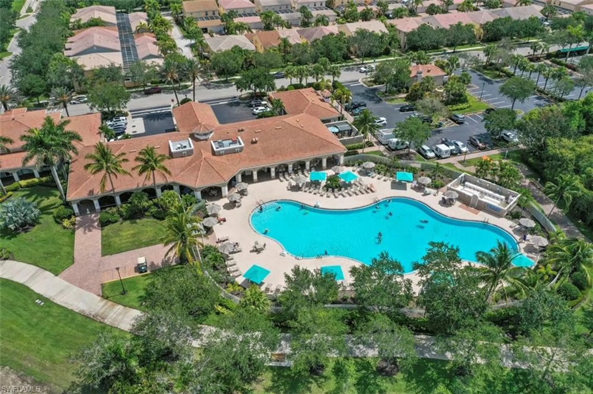 Property Slideshow image 15 of 24 | 15079 reef ln, Bonita Springs, FL, 34135