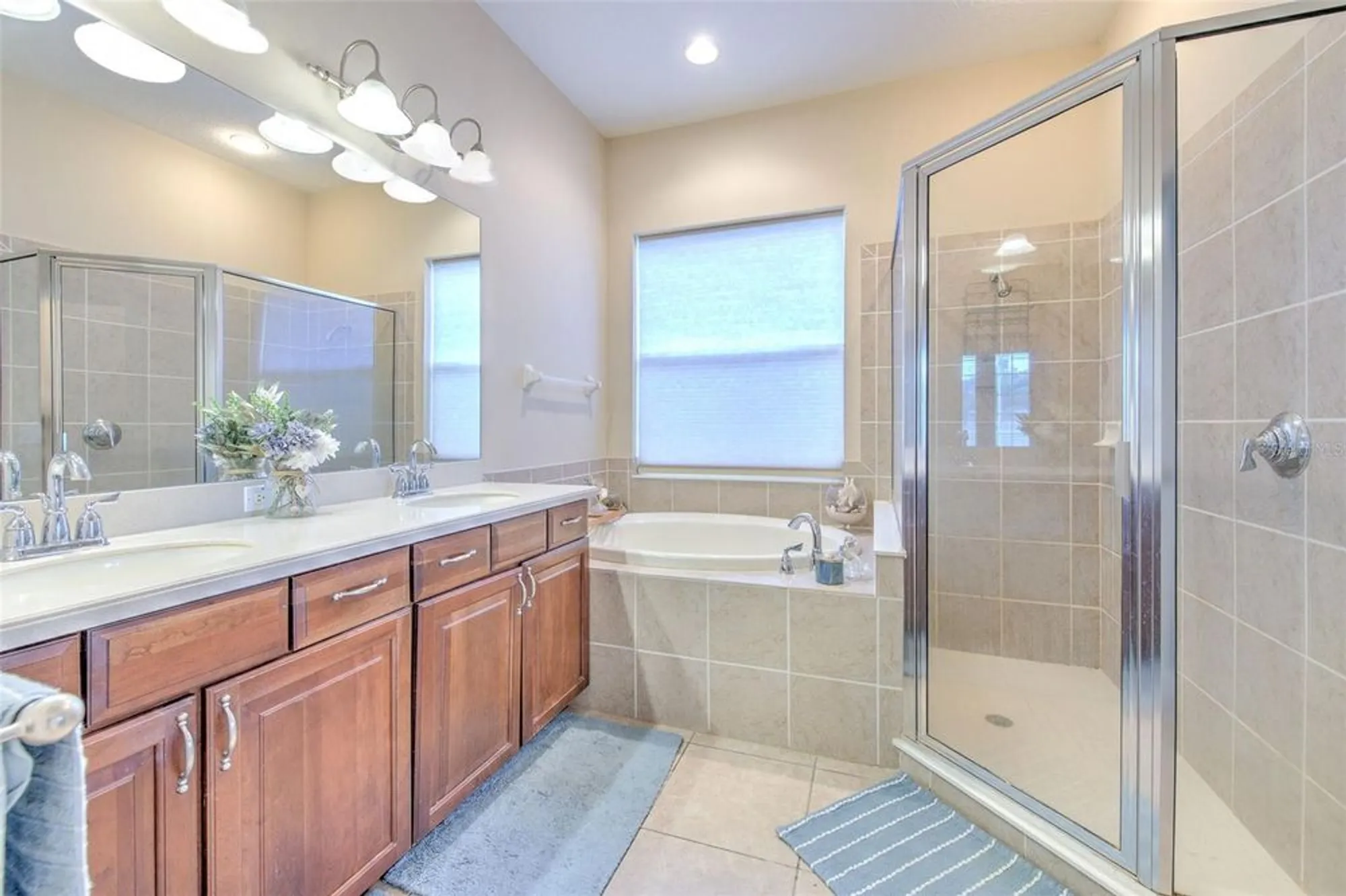 Property Slideshow image 36 of 69 | 406 manns harbor dr, Apollo Beach, FL, 33572