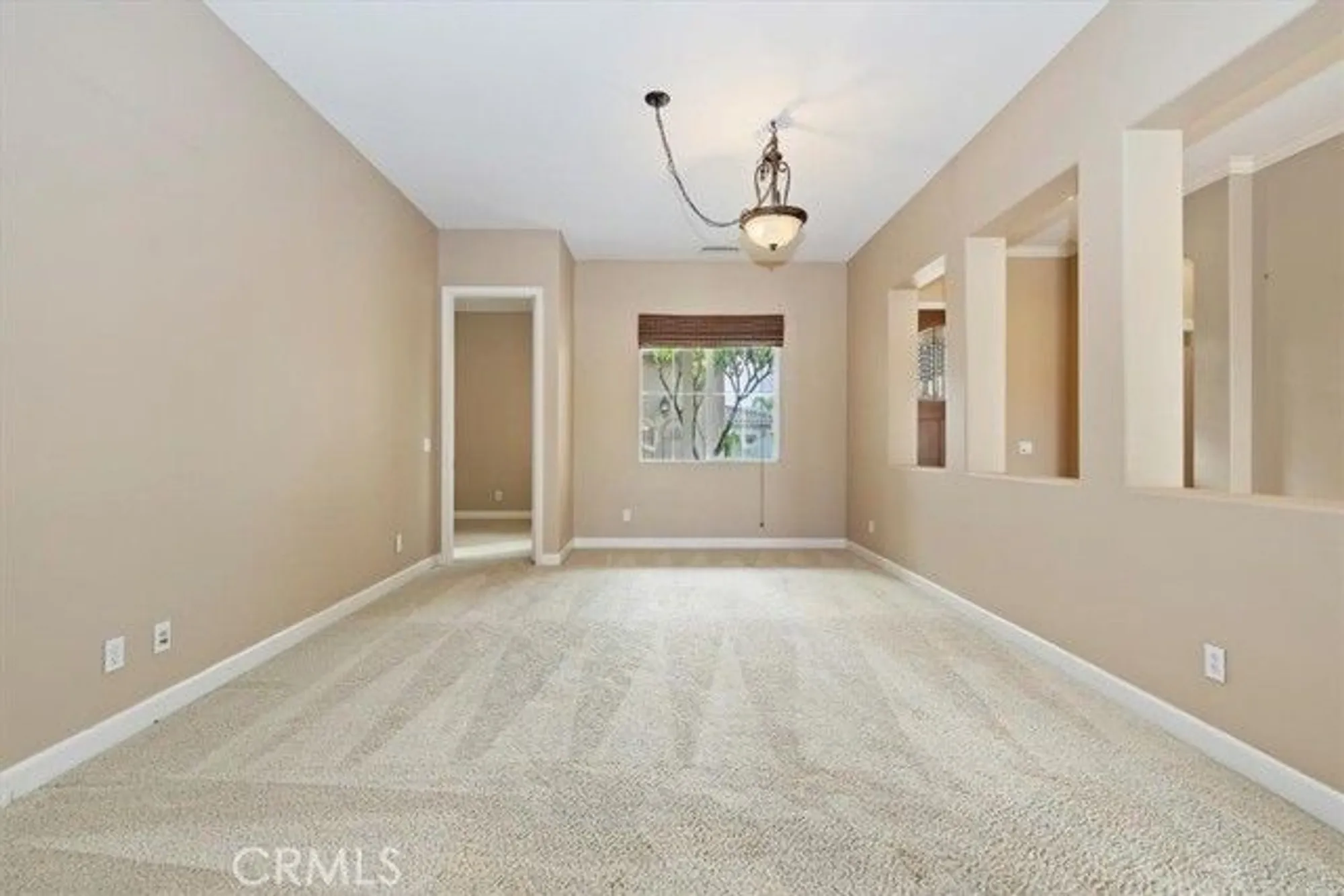 Property Slideshow image 10 of 48 | 23833 fawnskin dr, Corona, CA, 92883