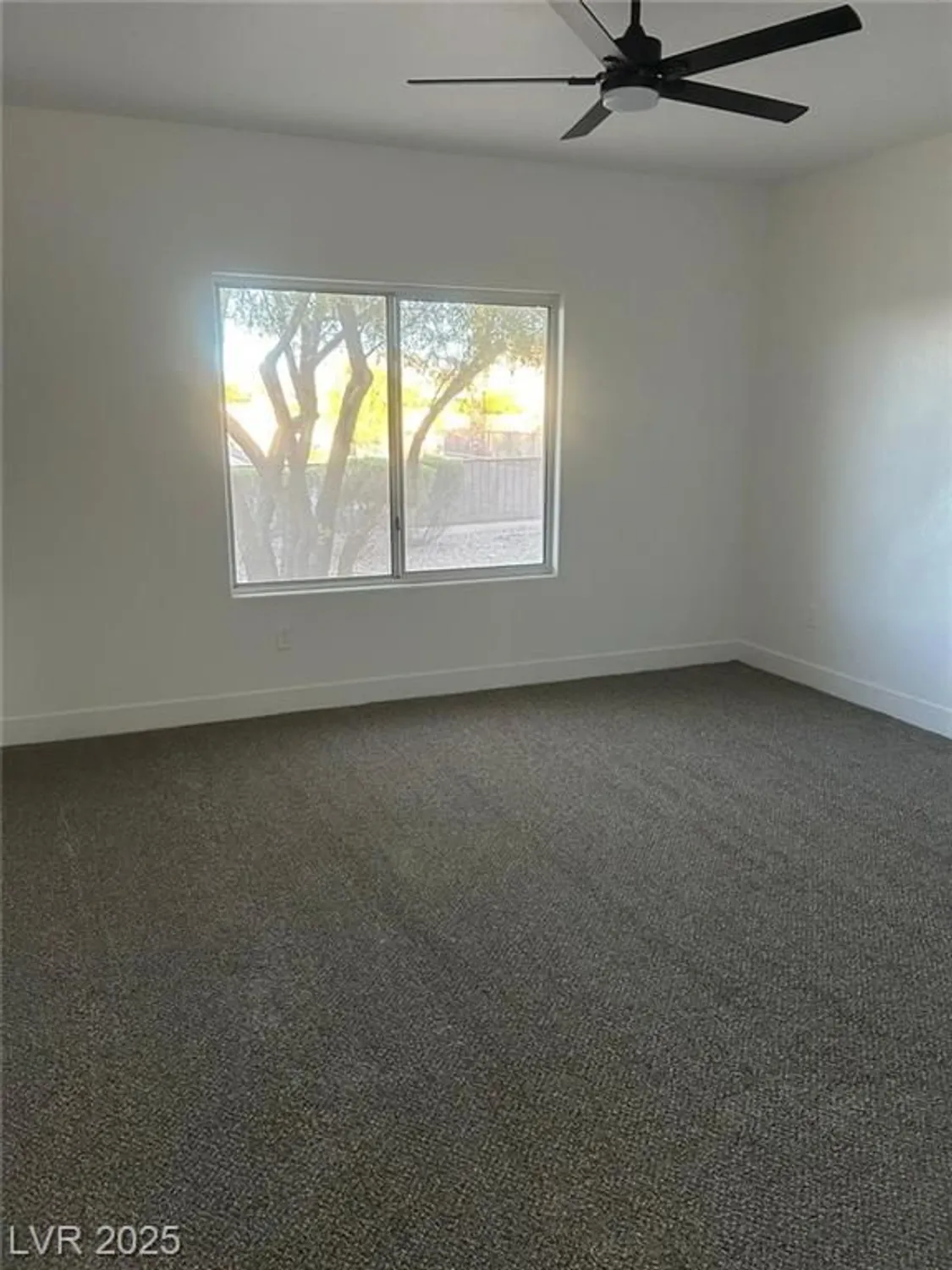 Property Slideshow image 9 of 22 | 1376 forlana dr, Henderson, NV, 89052