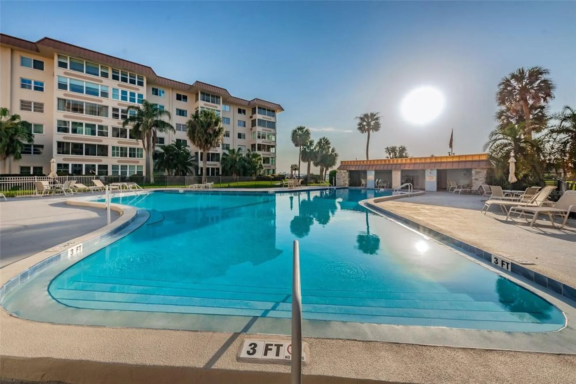 Property Slideshow image 21 of 23 | 634 edgewater dr 348, Dunedin, FL, 34698