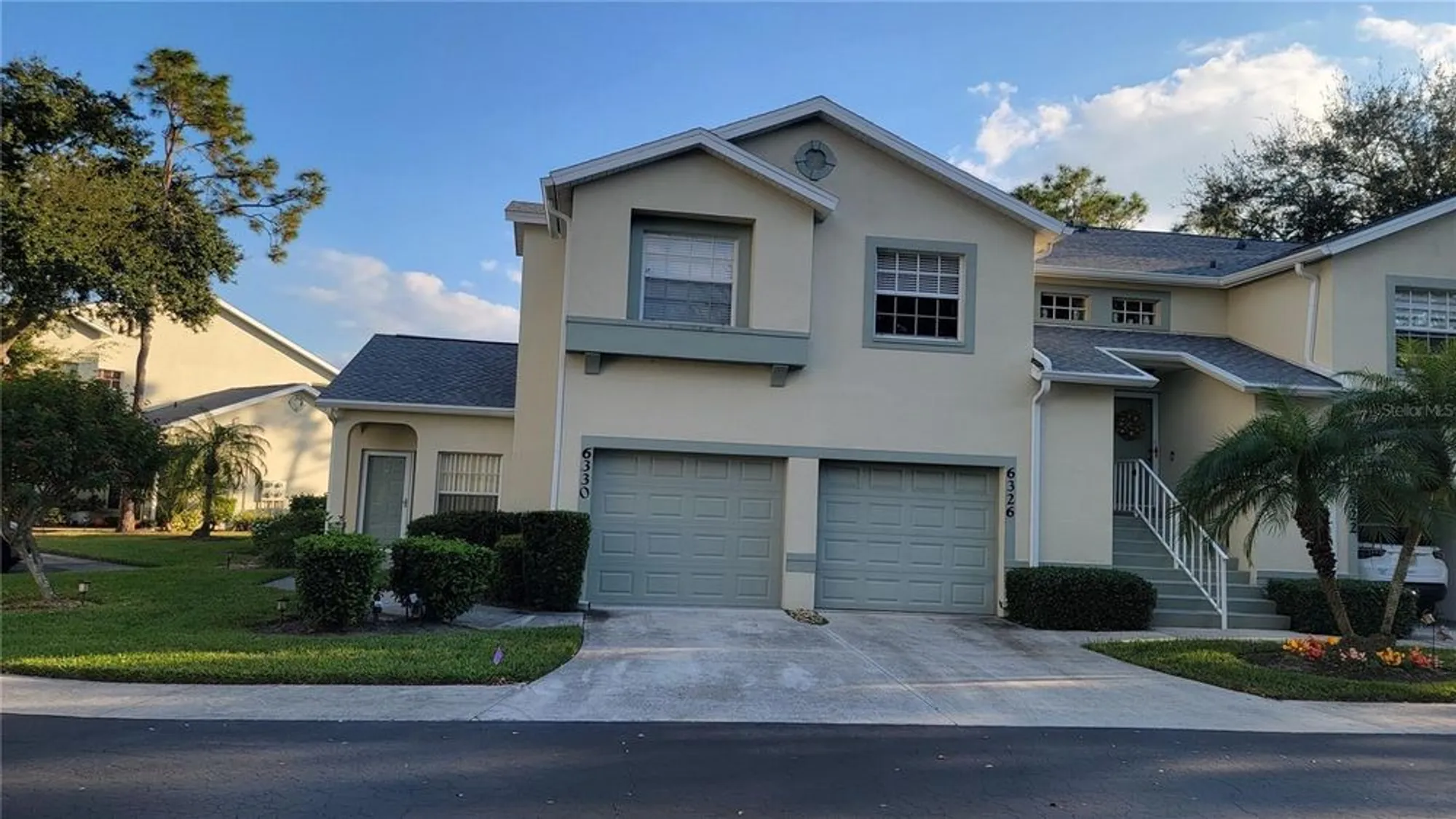 Property Slideshow image 1 of 22 | 6330 green oak cir # 6330, Bradenton, FL, 34203