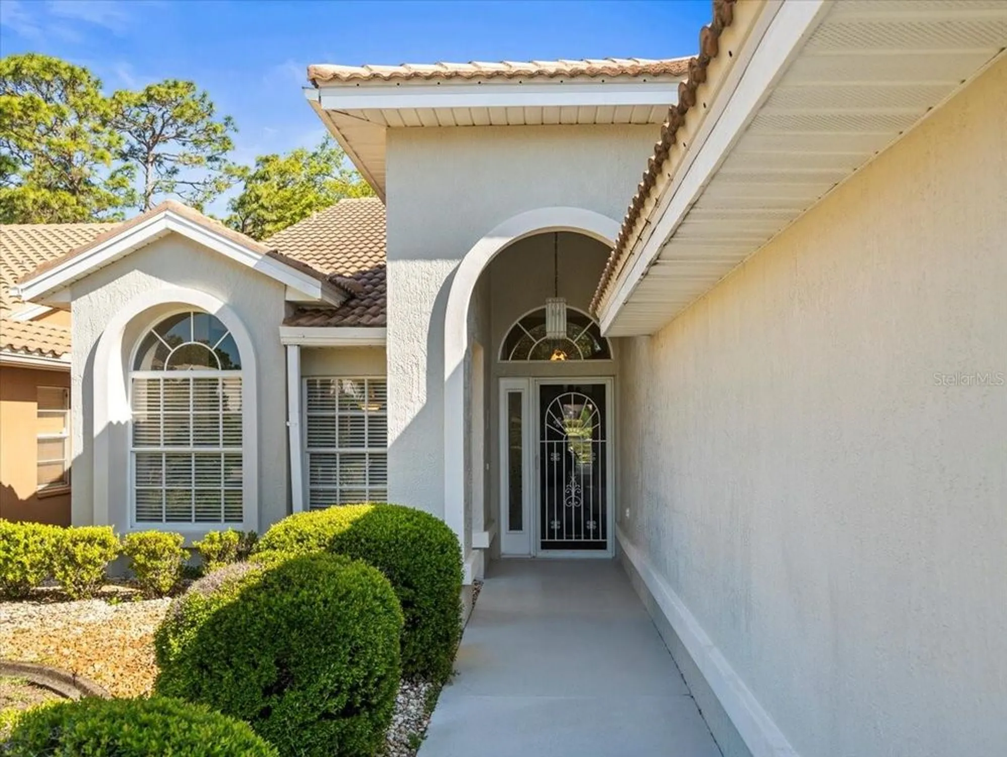 Property Slideshow image 5 of 58 | 9355 french quarters cir, Weeki Wachee, FL, 34613