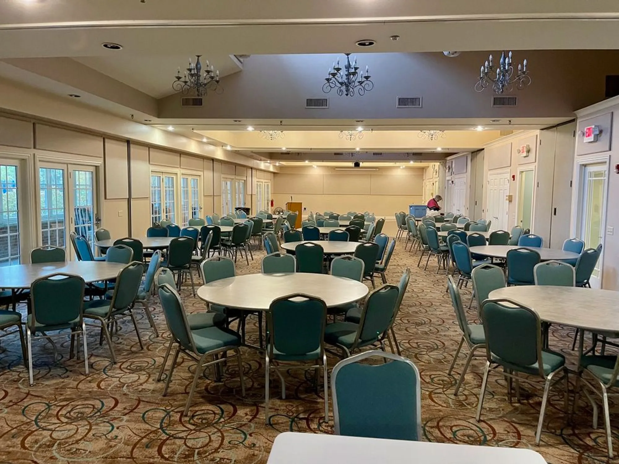 Property Slideshow image 45 of 58 | 16174 seneca lake cir, Crest Hill, IL, 60403