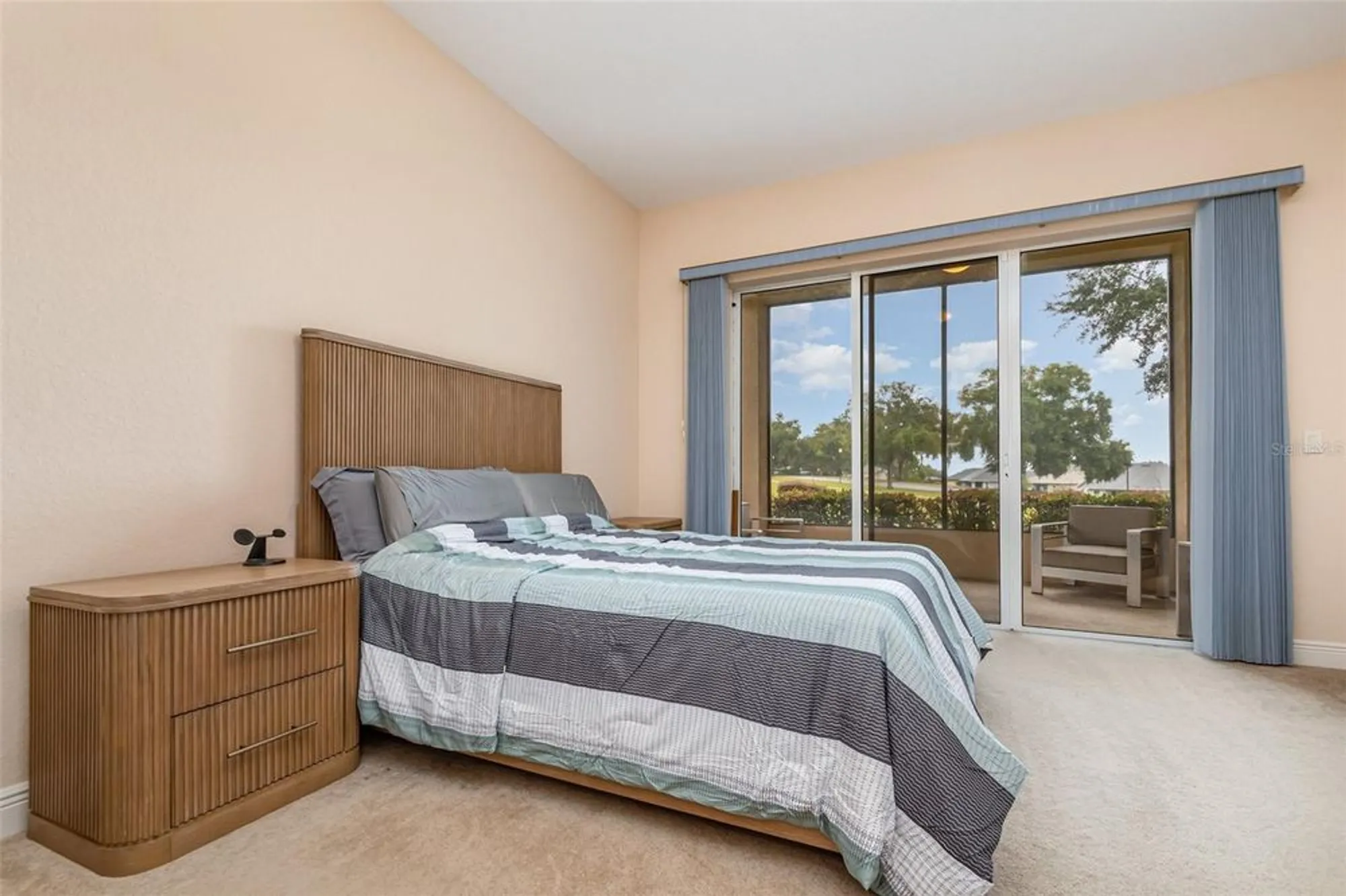 Property Slideshow image 19 of 34 | 38748 lakeview walk, Lady Lake, FL, 32159