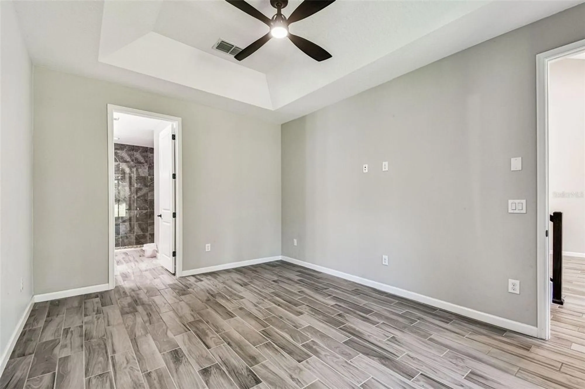 Property Slideshow image 19 of 96 | 5212 blossom cv, Bradenton, FL, 34211