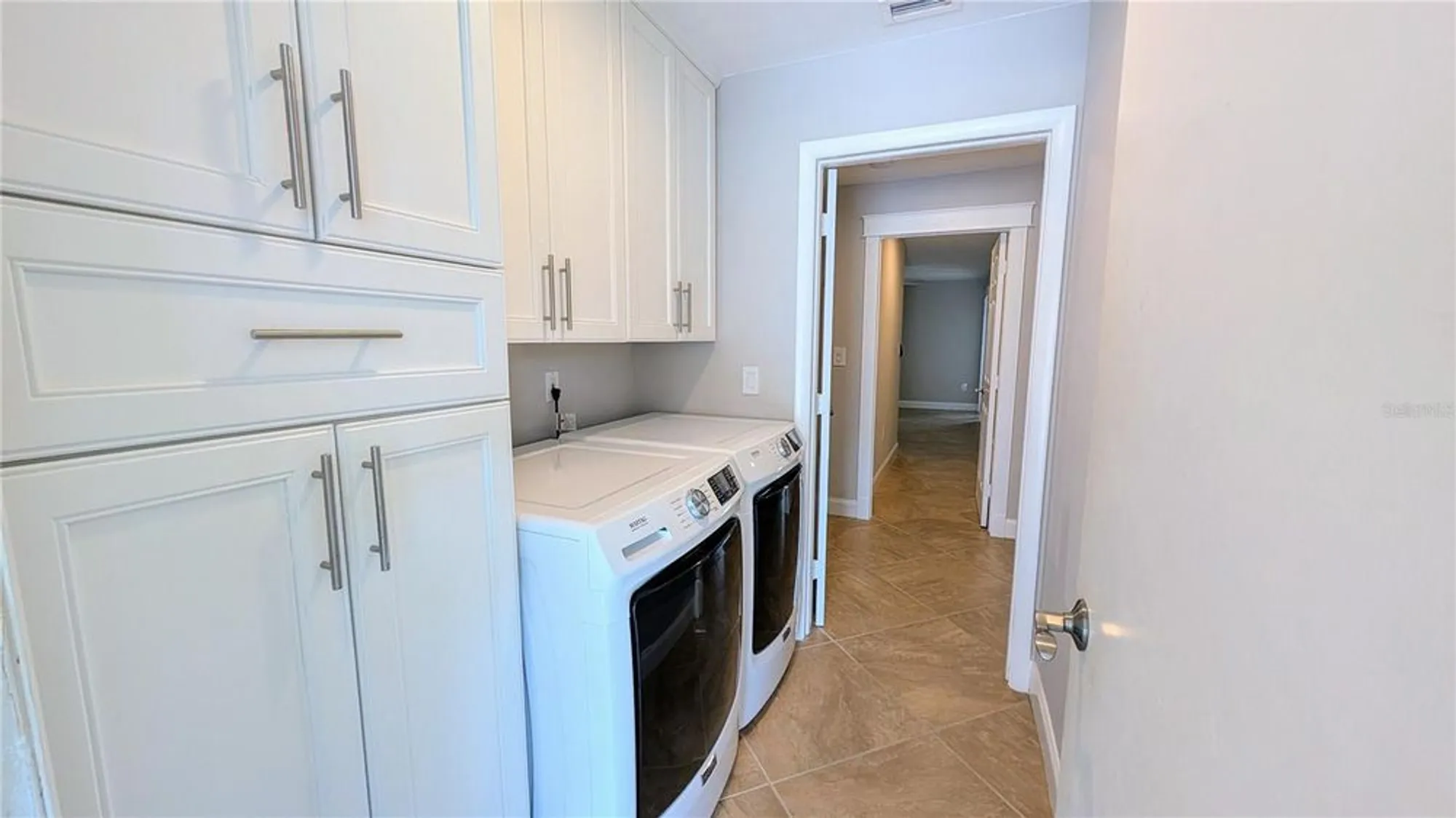 Property Slideshow image 25 of 37 | 3409 montilla ct # 8410, Sarasota, FL, 34232