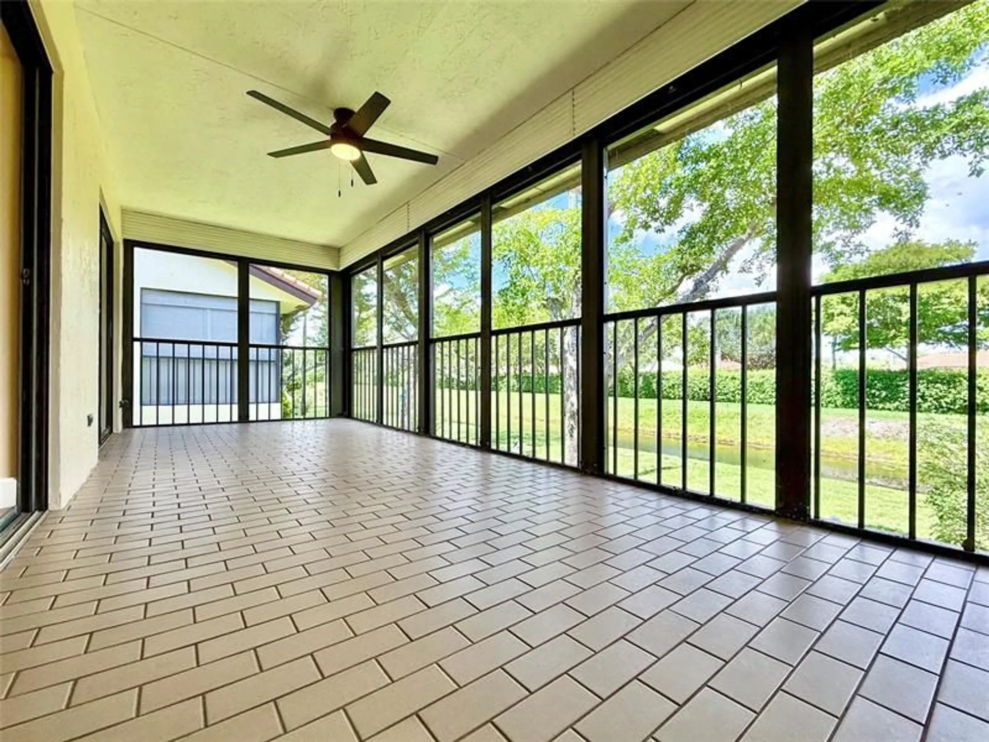 Property Slideshow image 8 of 62 | 10805 bahama palm way apt 201, Boynton Beach, FL, 33437