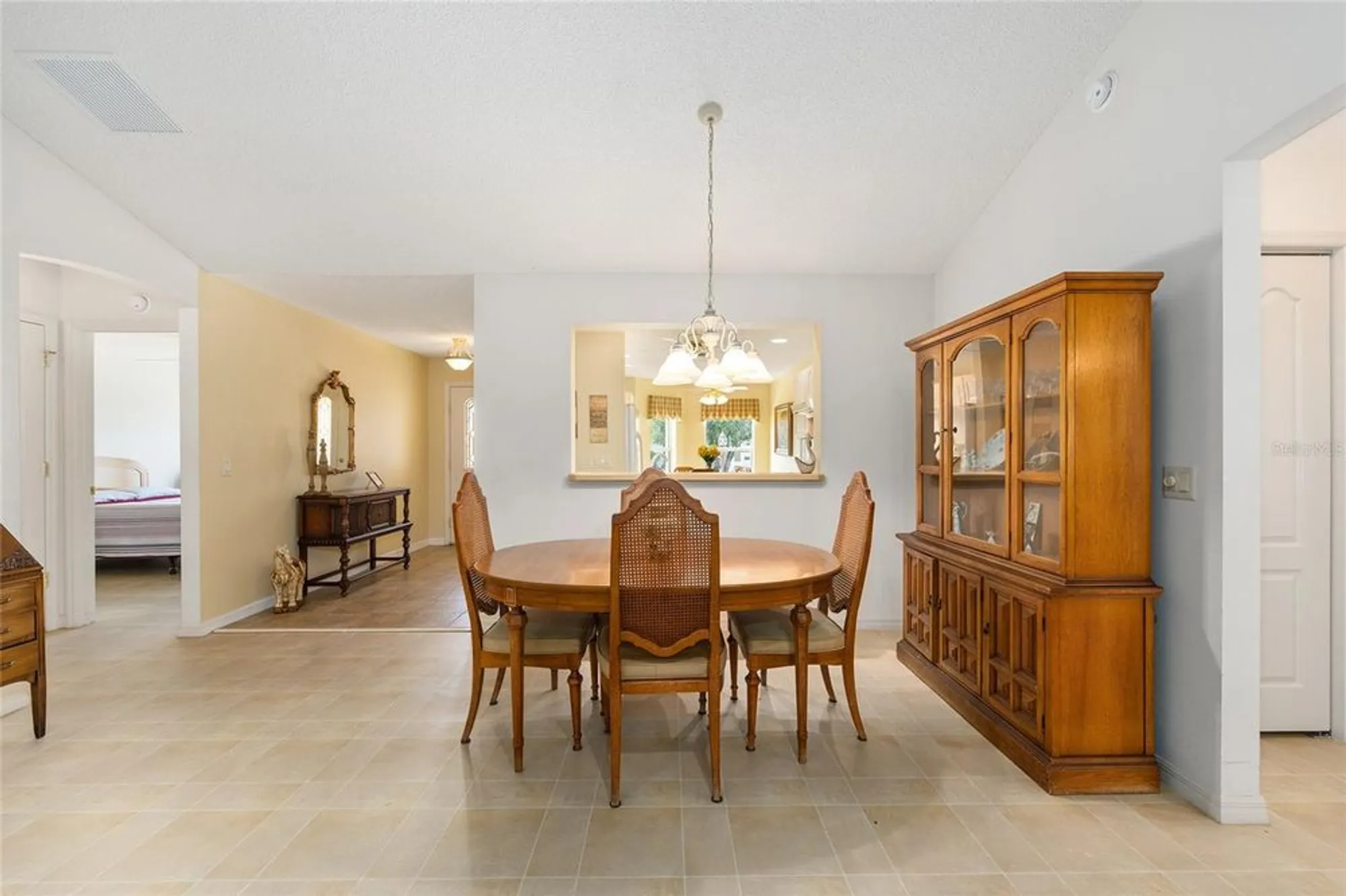 Property Slideshow image 15 of 47 | 8368 se 176th lawson loop, The Villages, FL, 32162