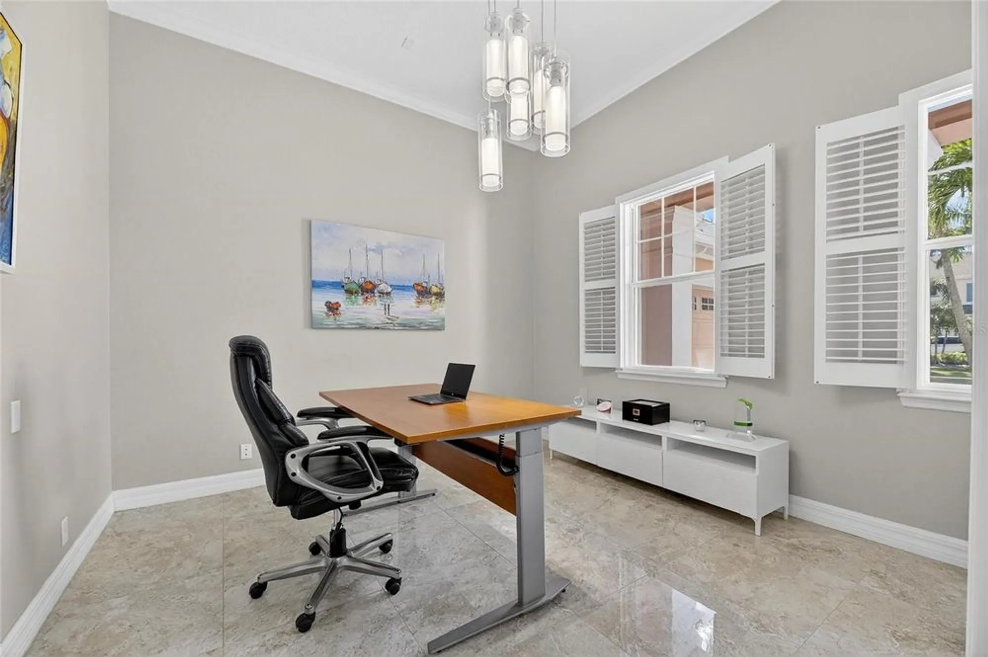 Property Slideshow image 13 of 99 | 719 islebay dr, Apollo Beach, FL, 33572