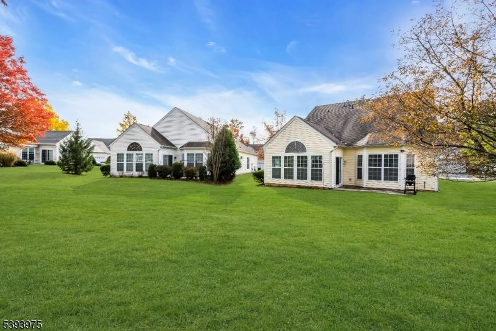 Property Slideshow image 49 of 50 | 236 knollcrest ct, Somerset, NJ, 08873