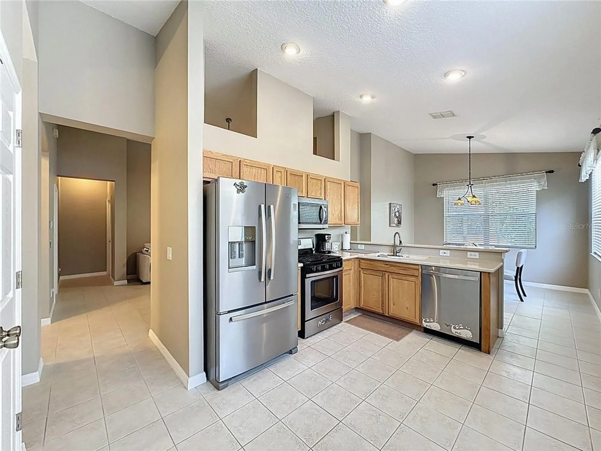 Property Slideshow image 13 of 75 | 133 crepe myrtle dr, Groveland, FL, 34736
