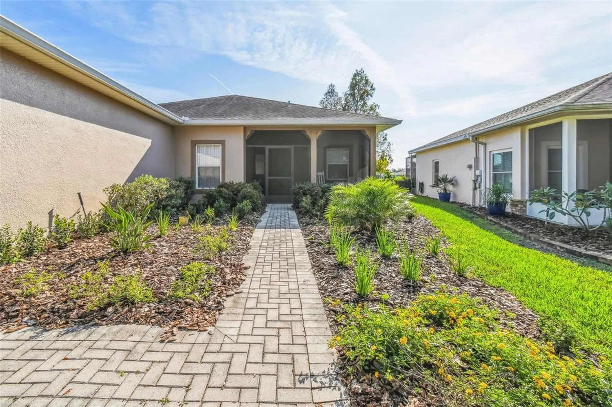 Property Slideshow image 4 of 54 | 219 largo dr, Kissimmee, FL, 34759