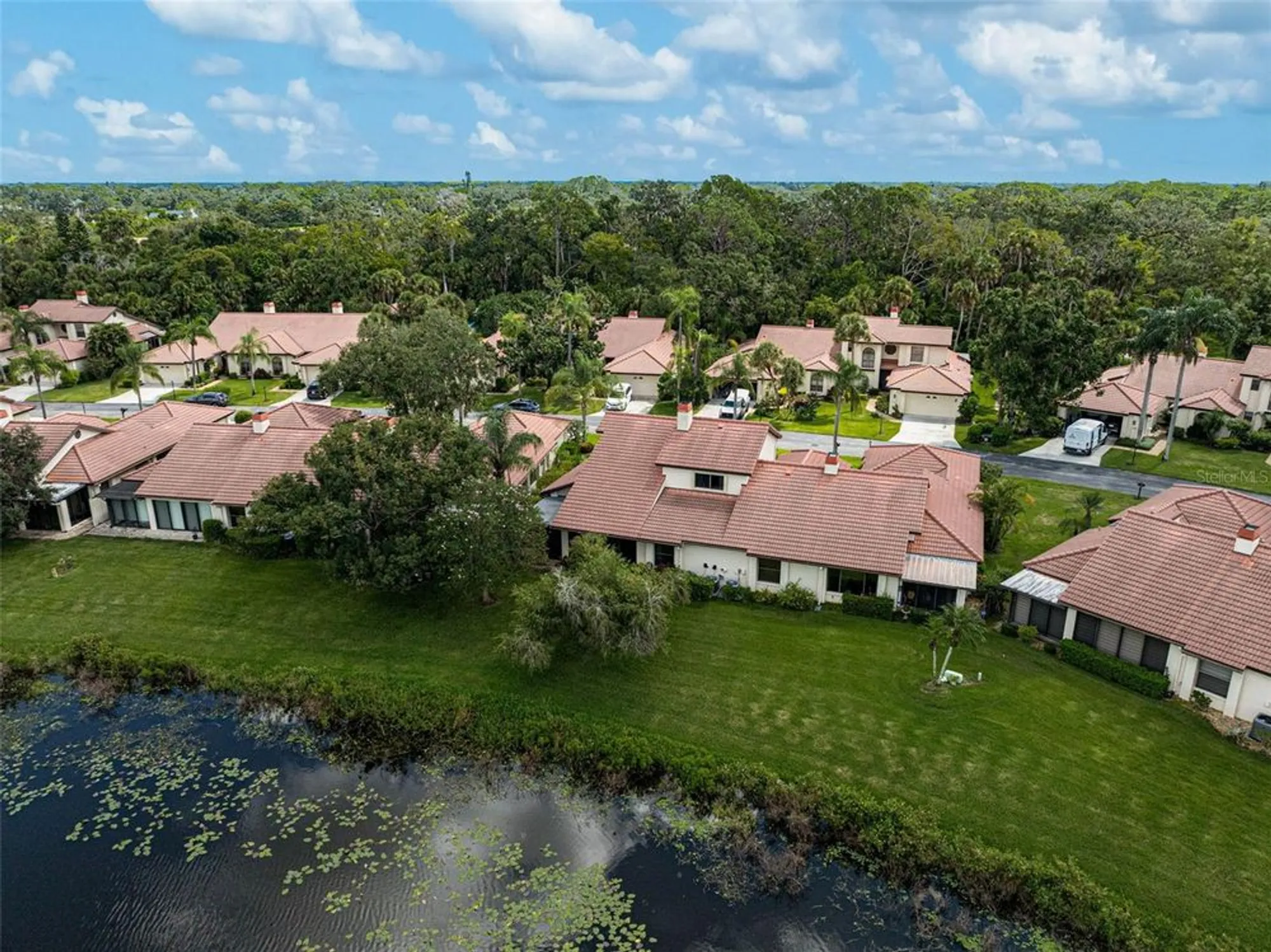 Property Slideshow image 37 of 50 | 7363 oak moss dr # 33, Sarasota, FL, 34241