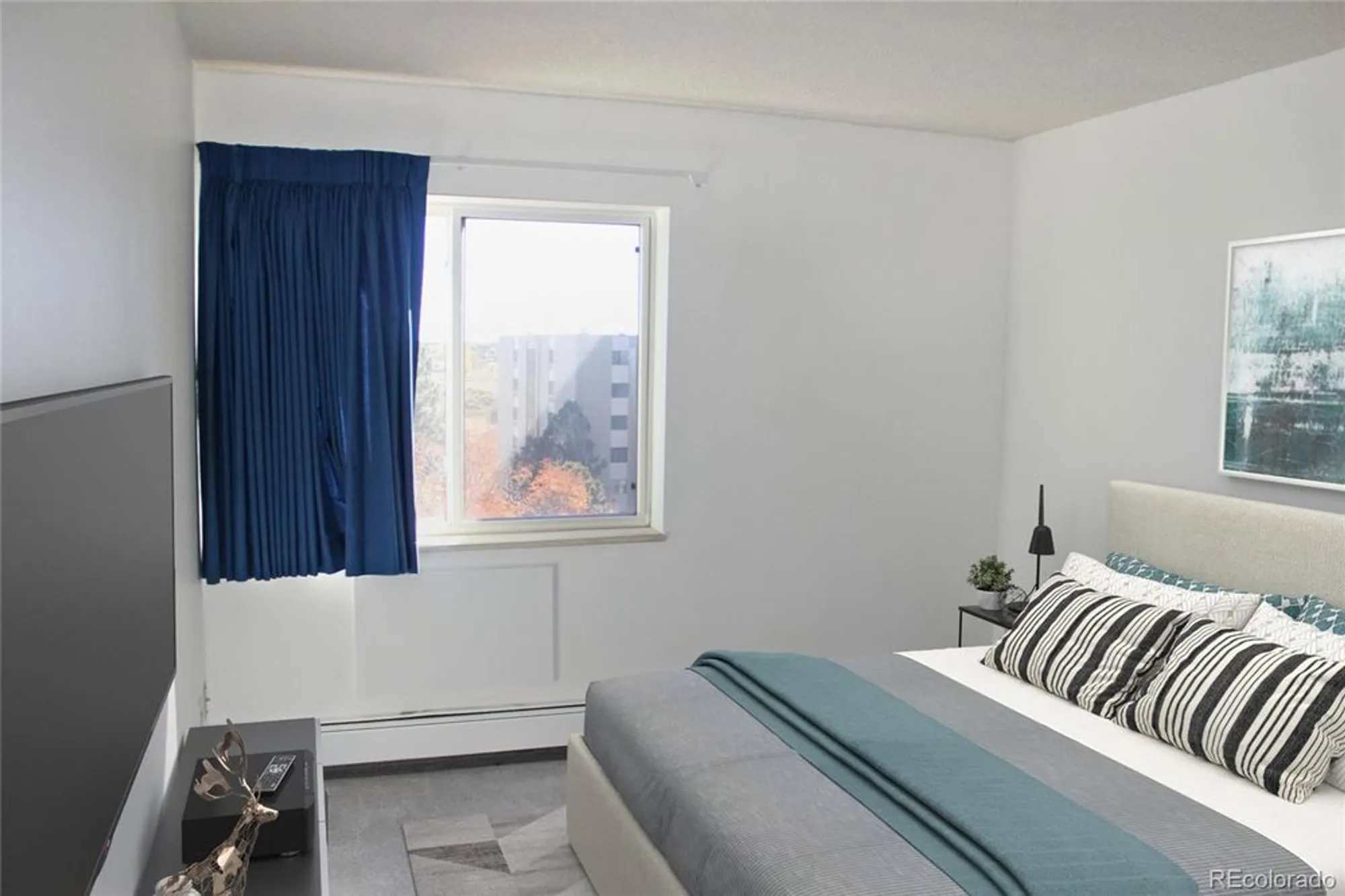 Property Slideshow image 16 of 25 | 13952 e marina dr 606, Aurora, CO, 80014