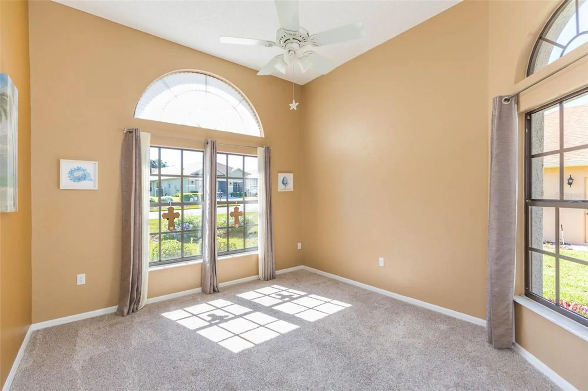 Property Slideshow image 16 of 60 | 11321 copley ct, Spring Hill, FL, 34609