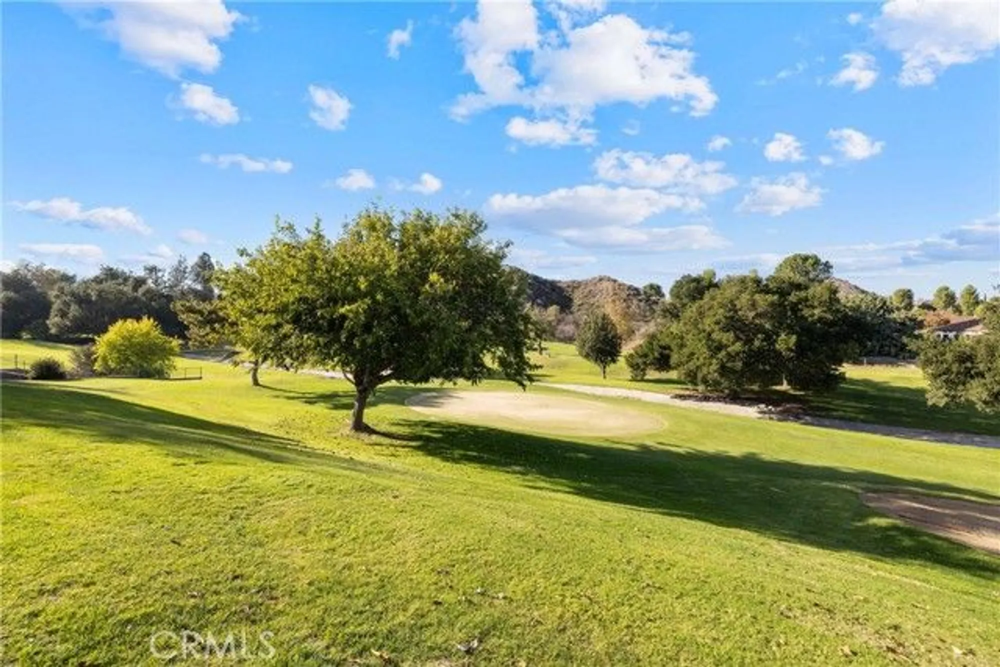 Property Slideshow image 28 of 57 | 19211 avenue of the oaks a, Newhall, CA, 91321