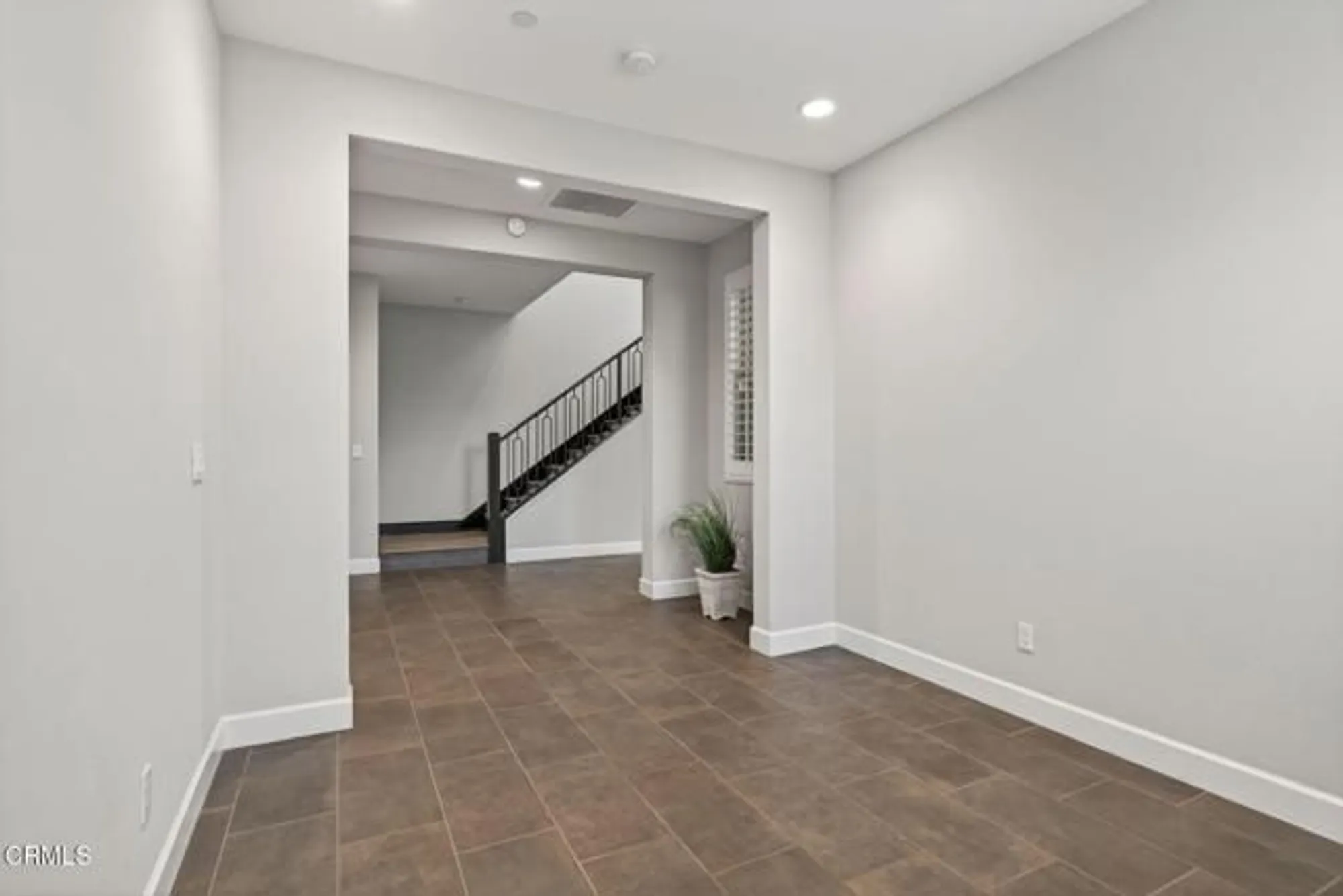 Property Slideshow image 25 of 78 | 2420 quartsite dr, Camarillo, CA, 93012