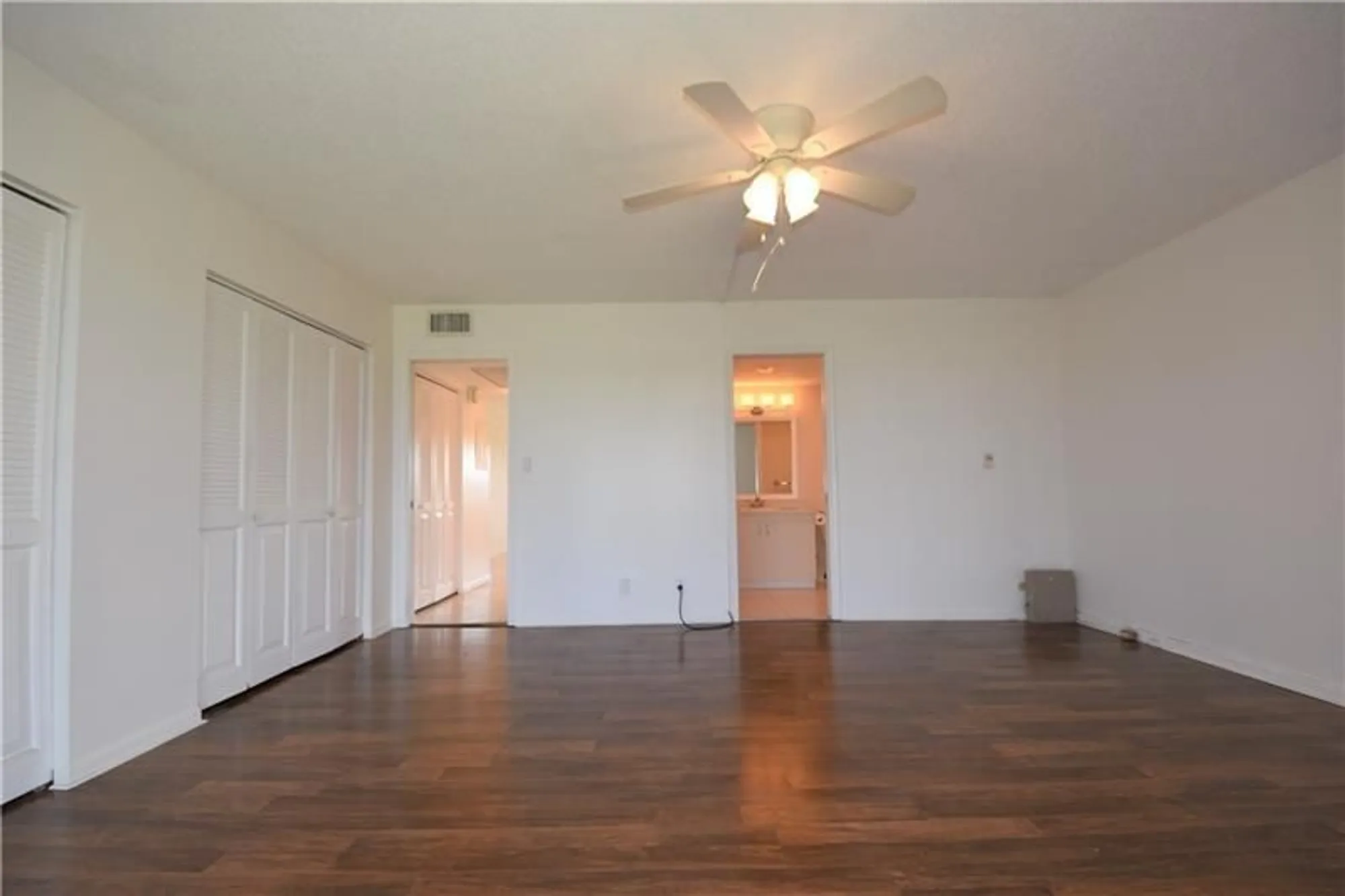 Property Slideshow image 17 of 28 | 2801 victoria way apt j4, Coconut Creek, FL, 33066